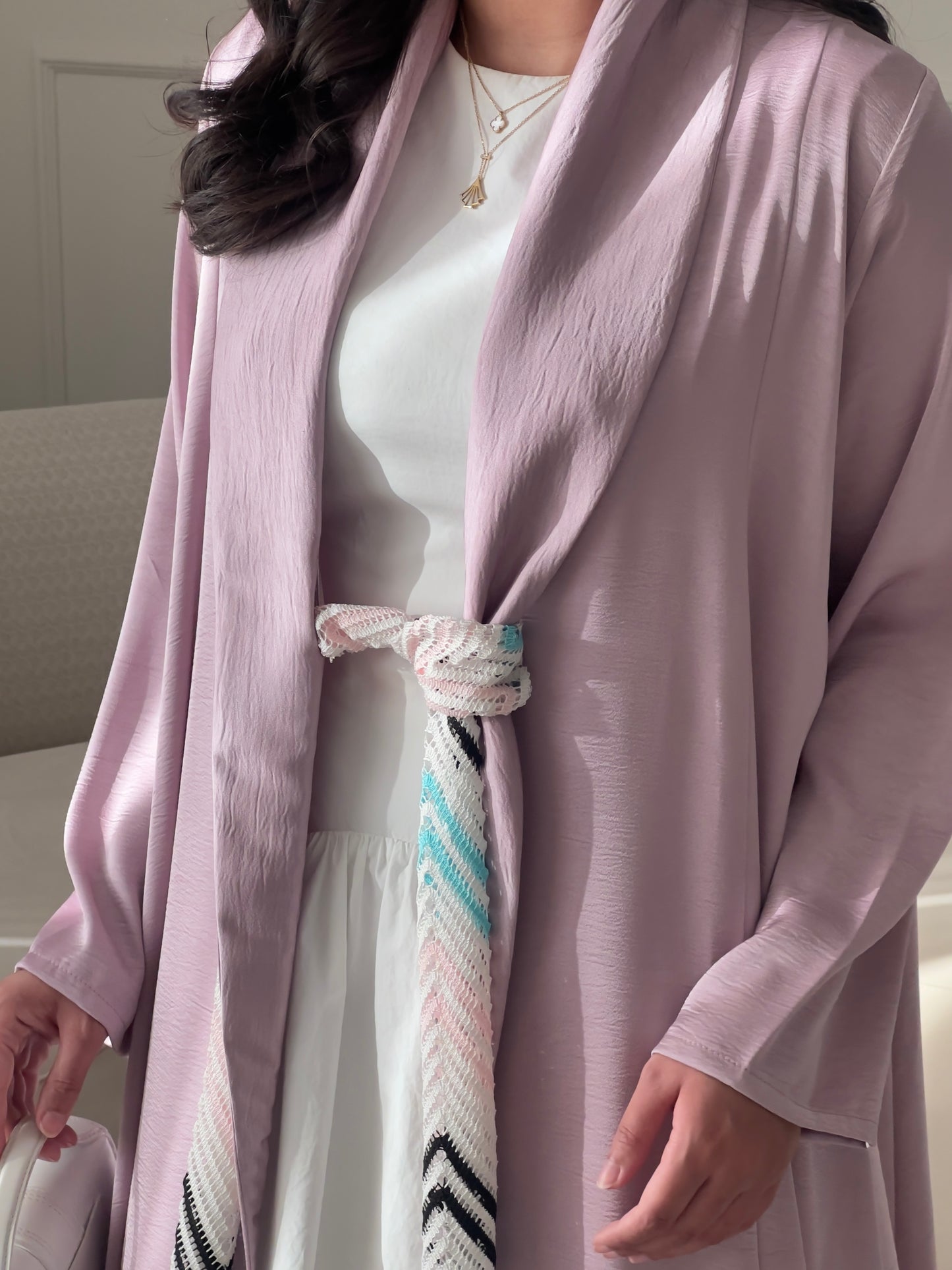 DN196 - KNOT BELT ABAYA