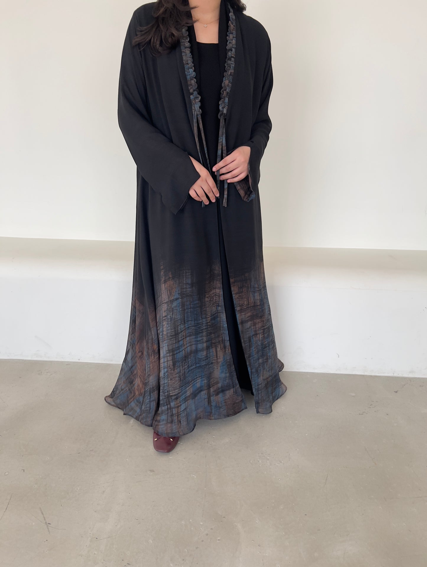 DN145 - CHIFFON PRINT ABAYA