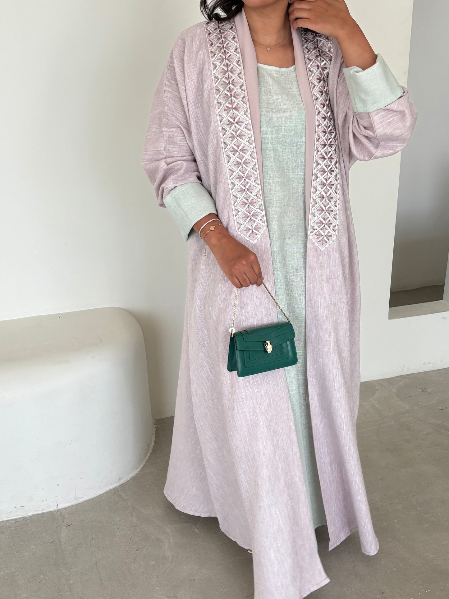 DN150 - LAVENDER LINEN ABAYA SET