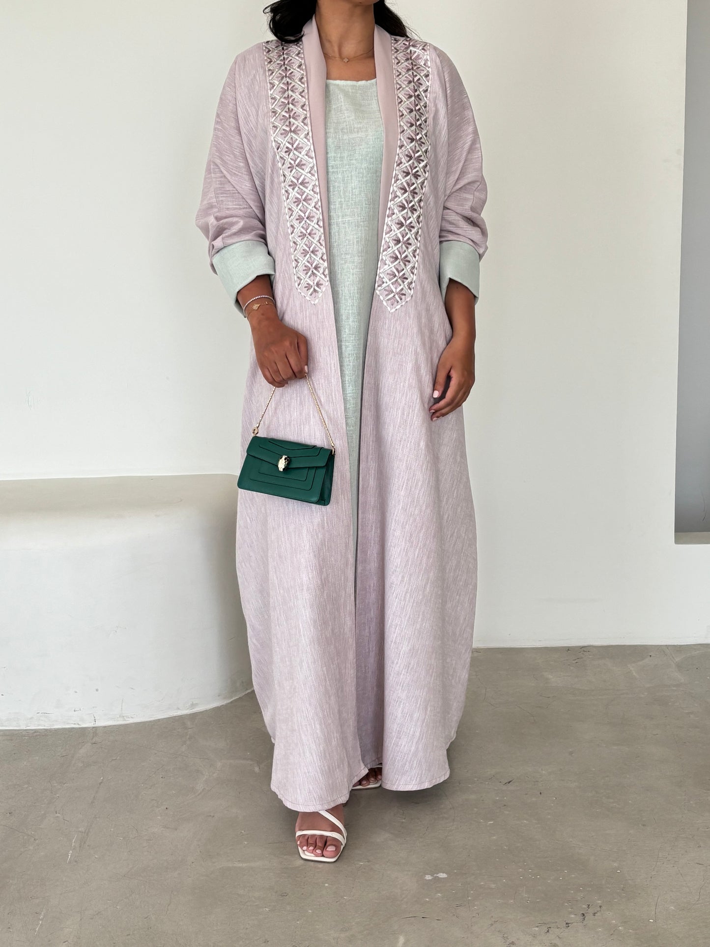 DN150 - LAVENDER LINEN ABAYA SET
