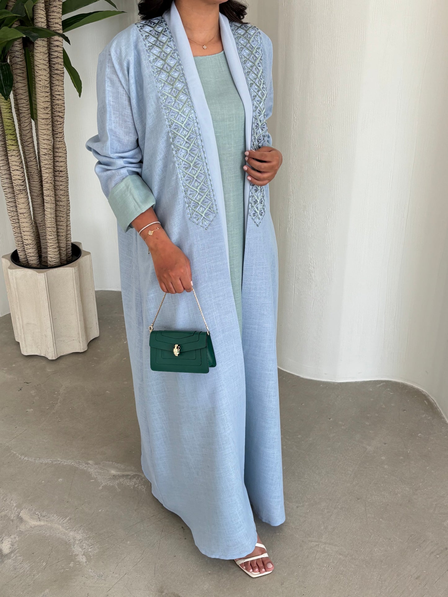 DN151 - BLUE LINEN ABAYA SET