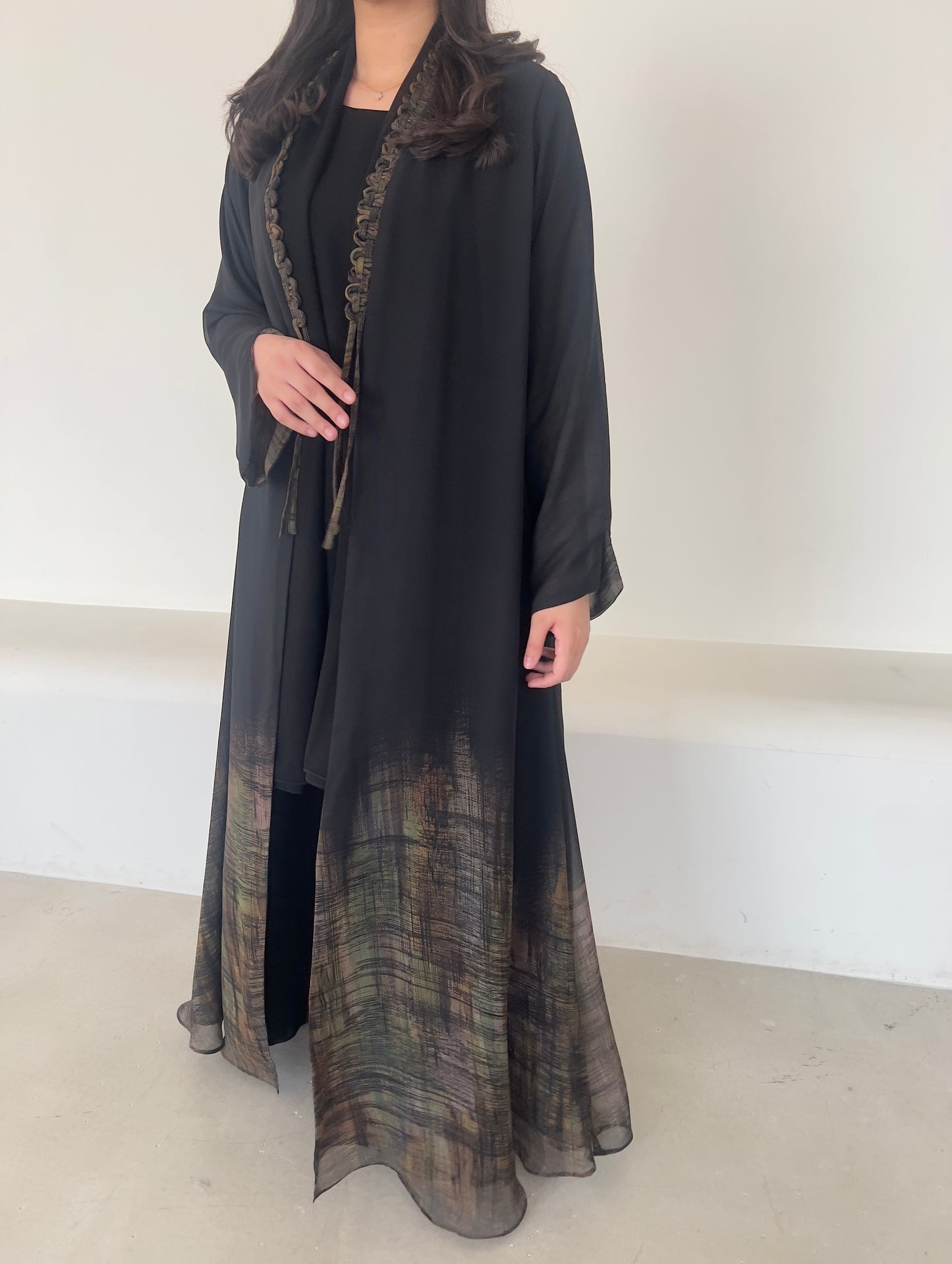 DN144 - CHIFFON PRINT ABAYA