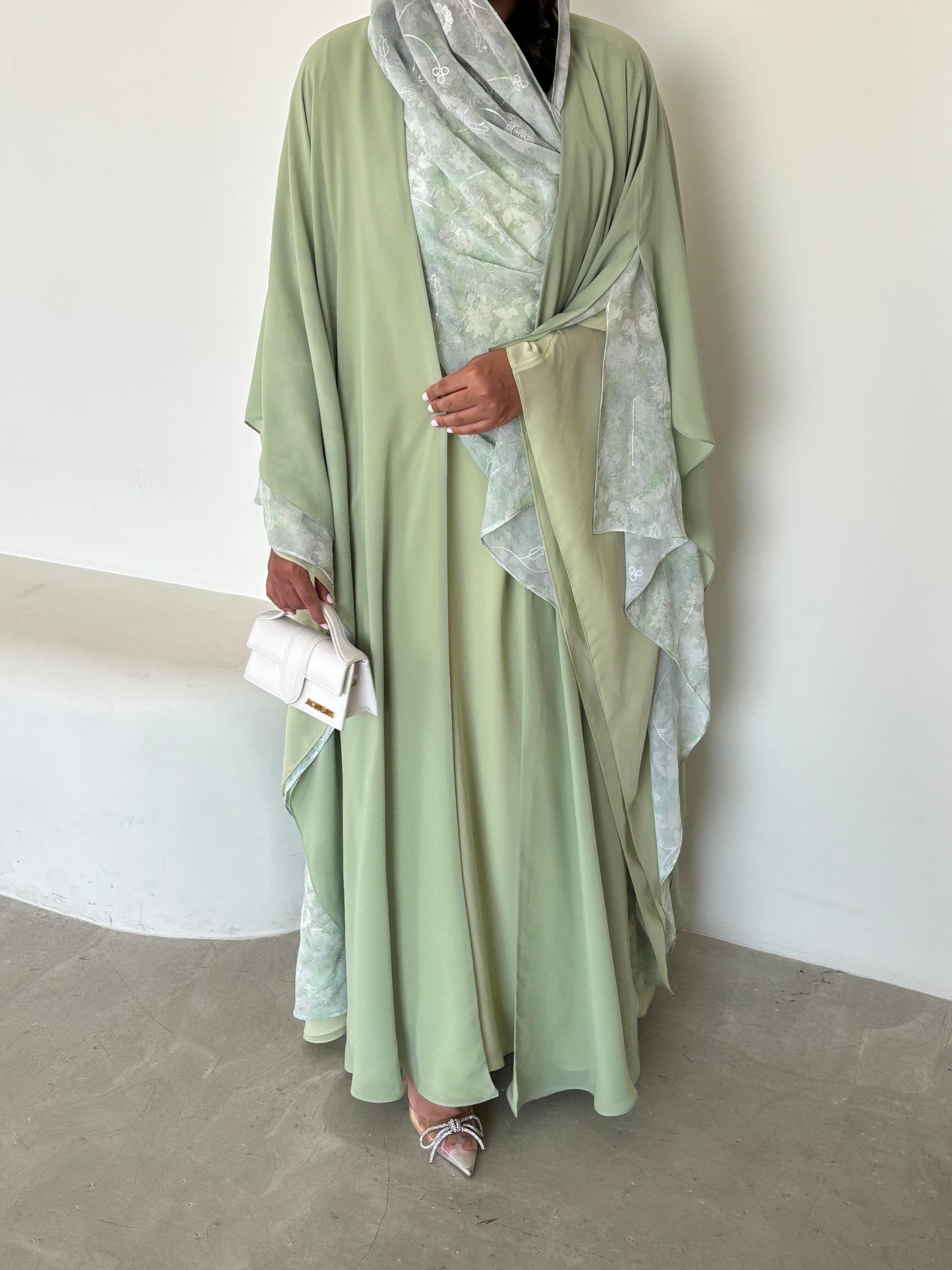 DN163 - GREEN CHIFFON ABAYA SET