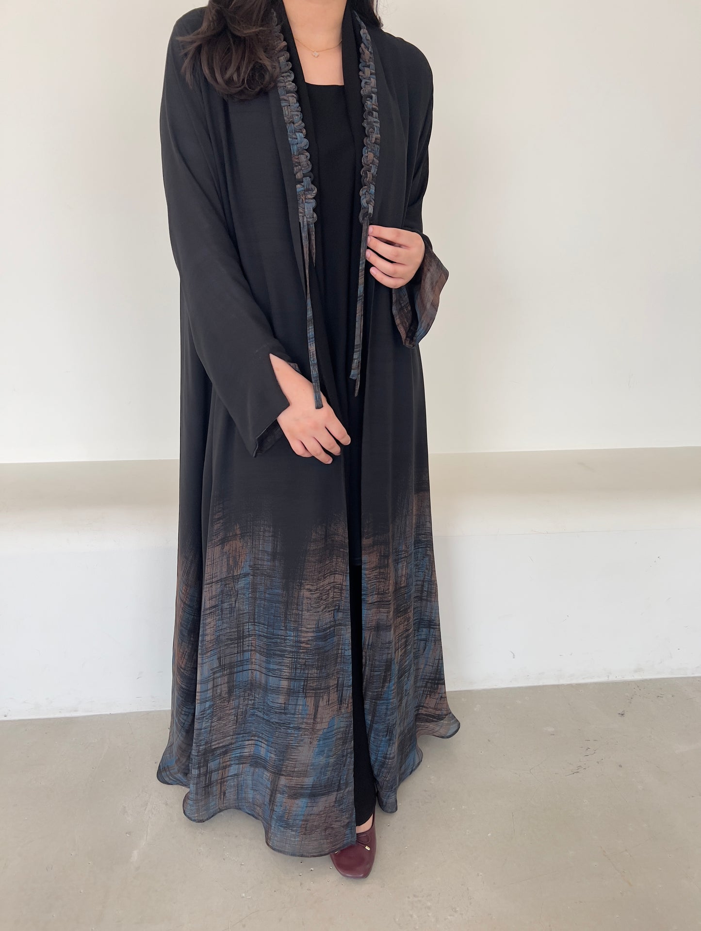 DN145 - CHIFFON PRINT ABAYA