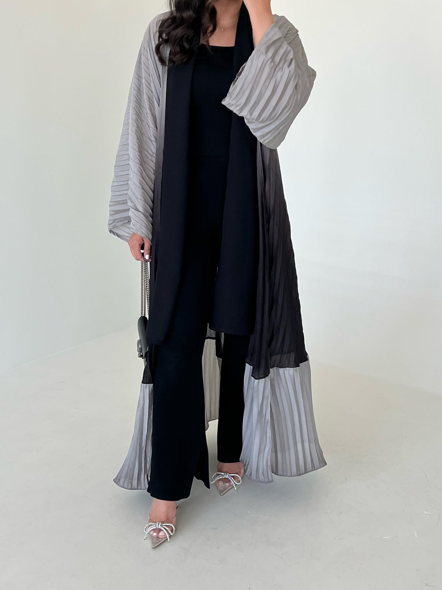 DN036 - TWO TONE PLEATED ABAYA