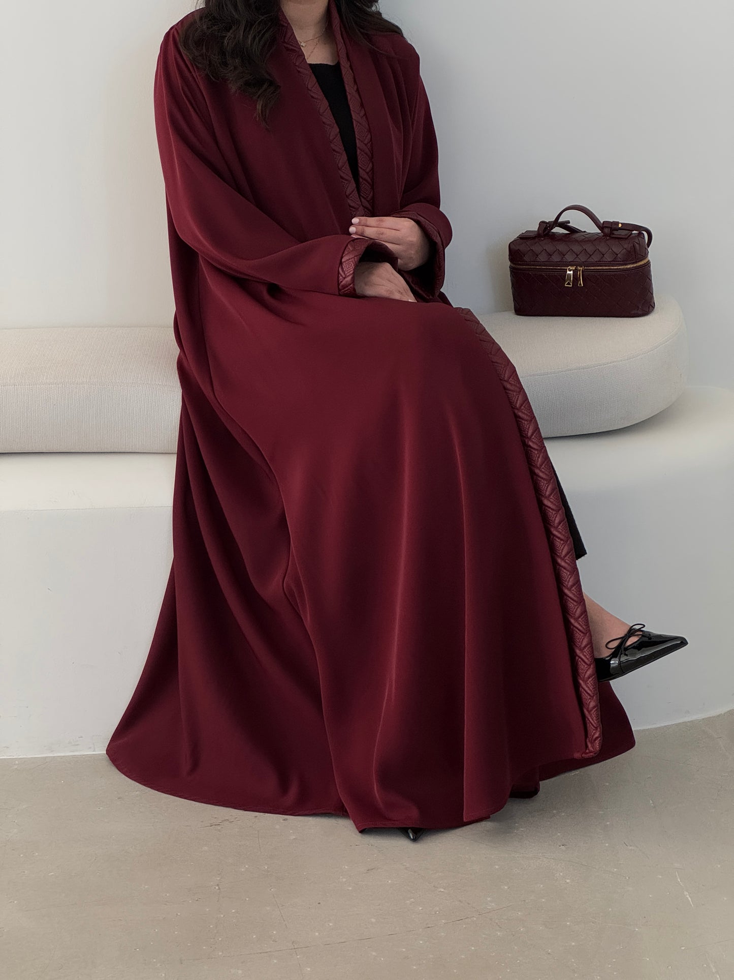 DN109 - LEATHER ABAYA