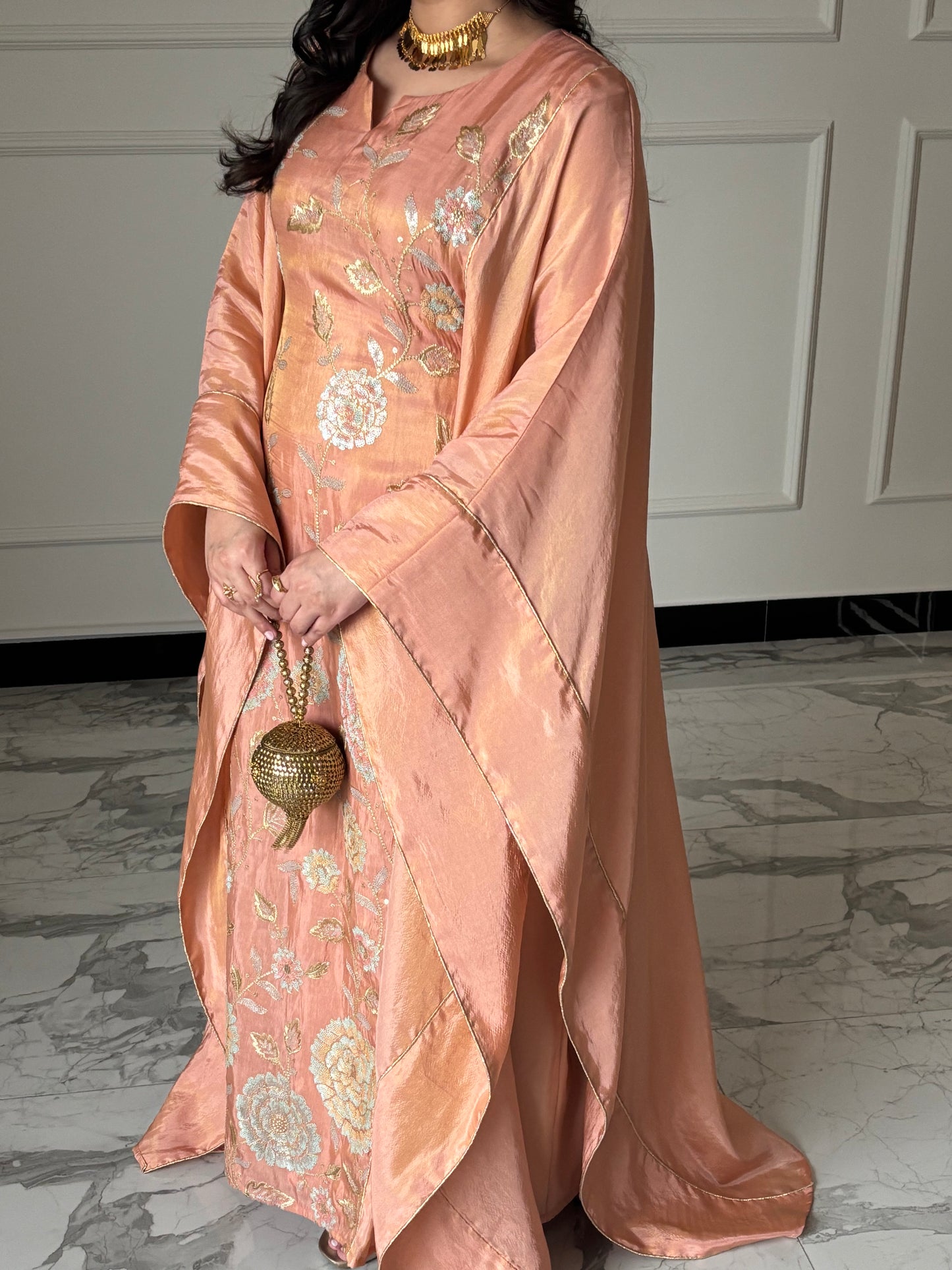 DN135 - FLOWER EMBROIDERY