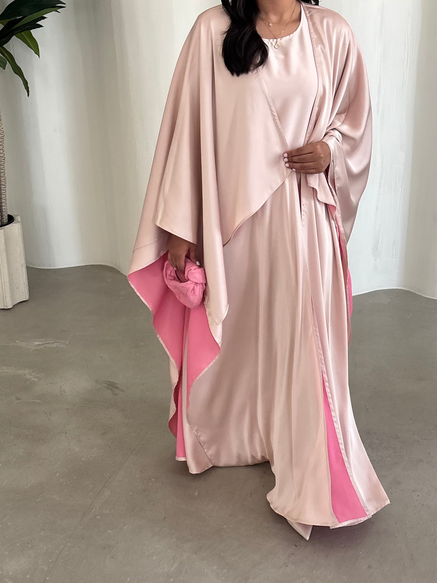 DN172 - FLOWY SILK SET