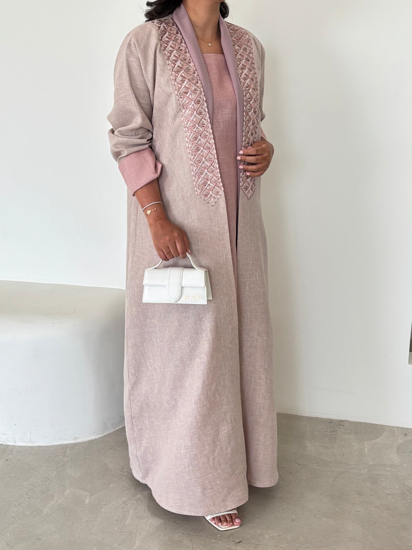 DN146 - PINK LINEN ABAYA SET