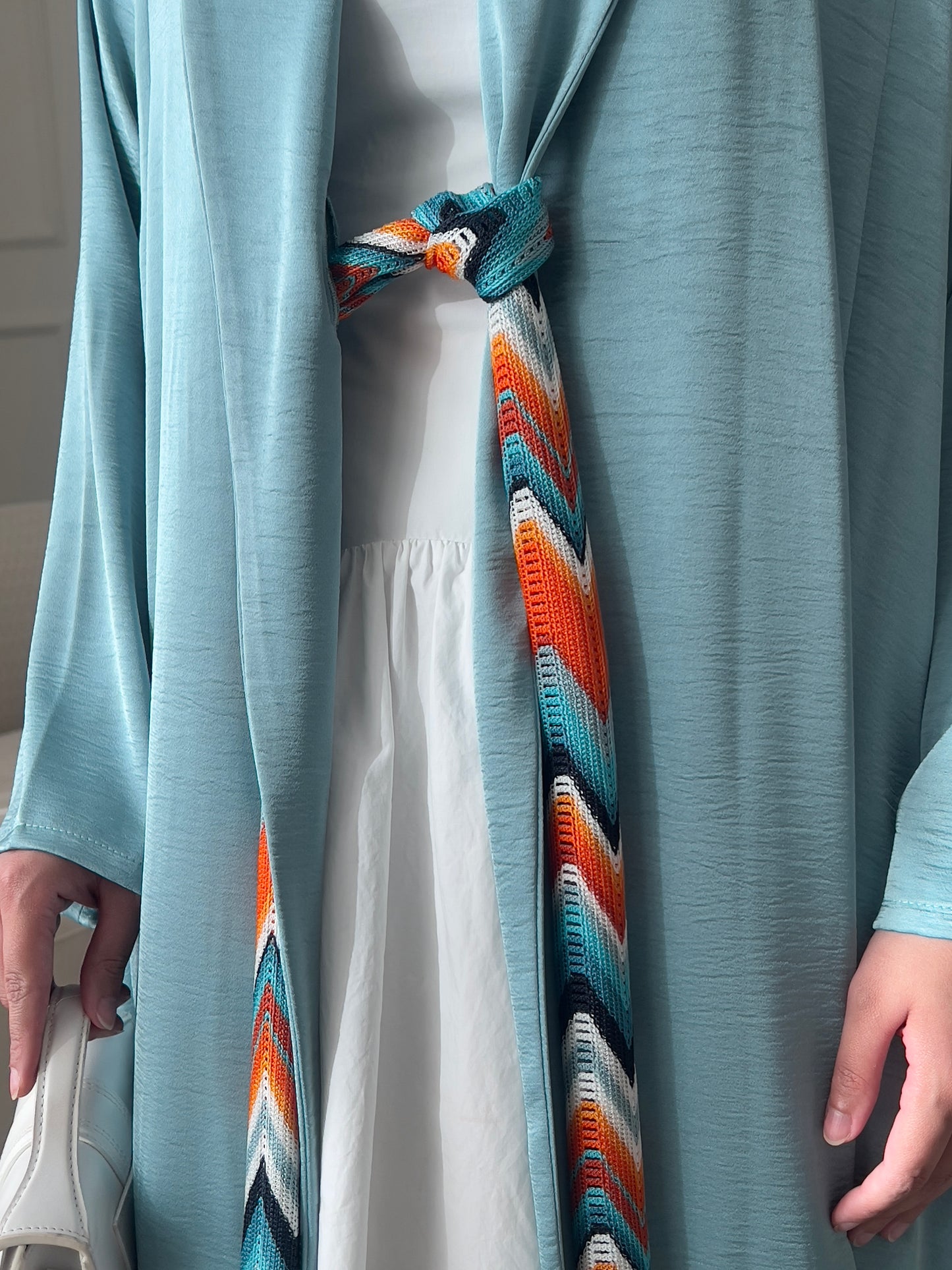 DN194 - KNOT BELT ABAYA