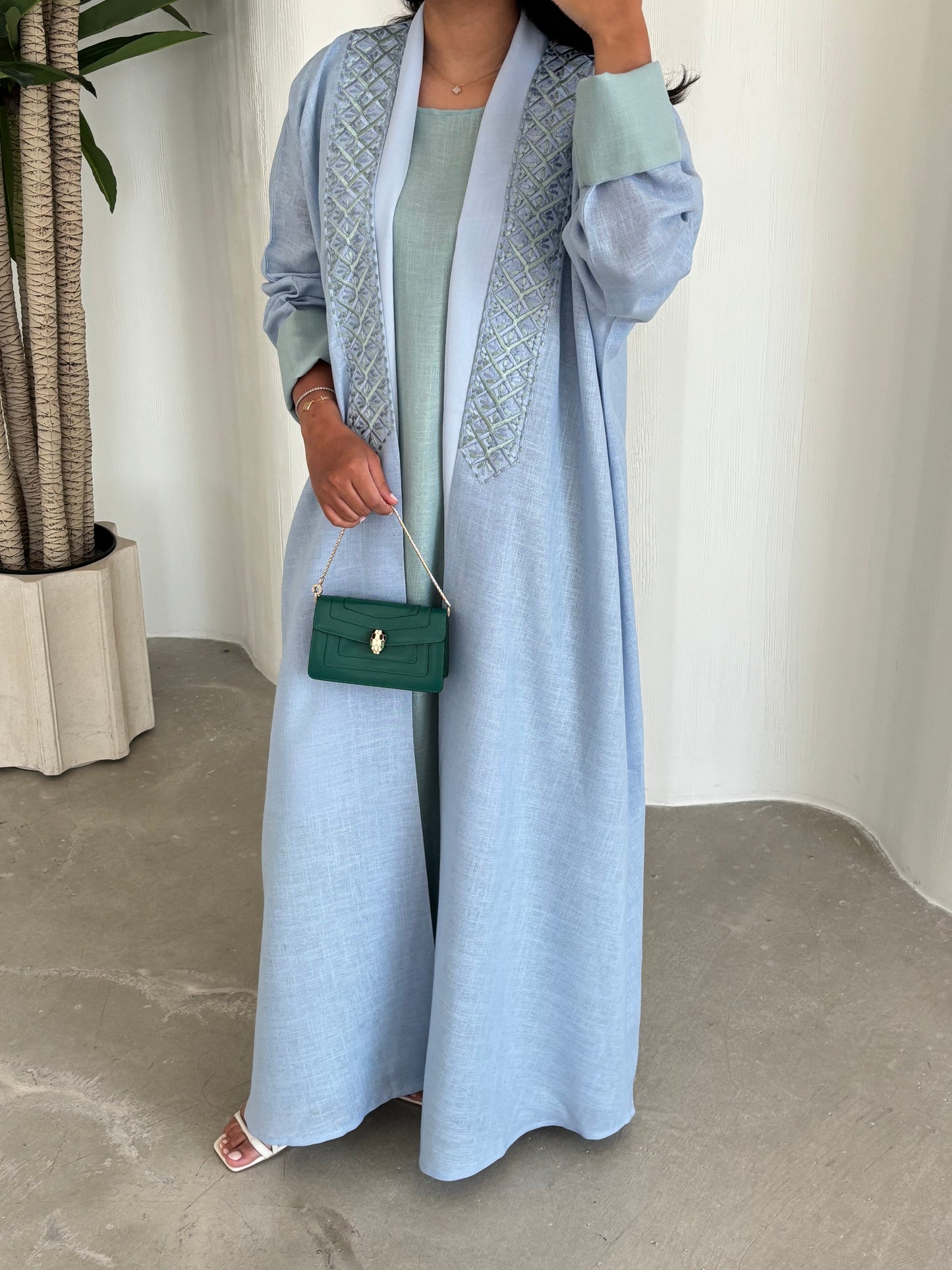 DN151 - BLUE LINEN ABAYA SET