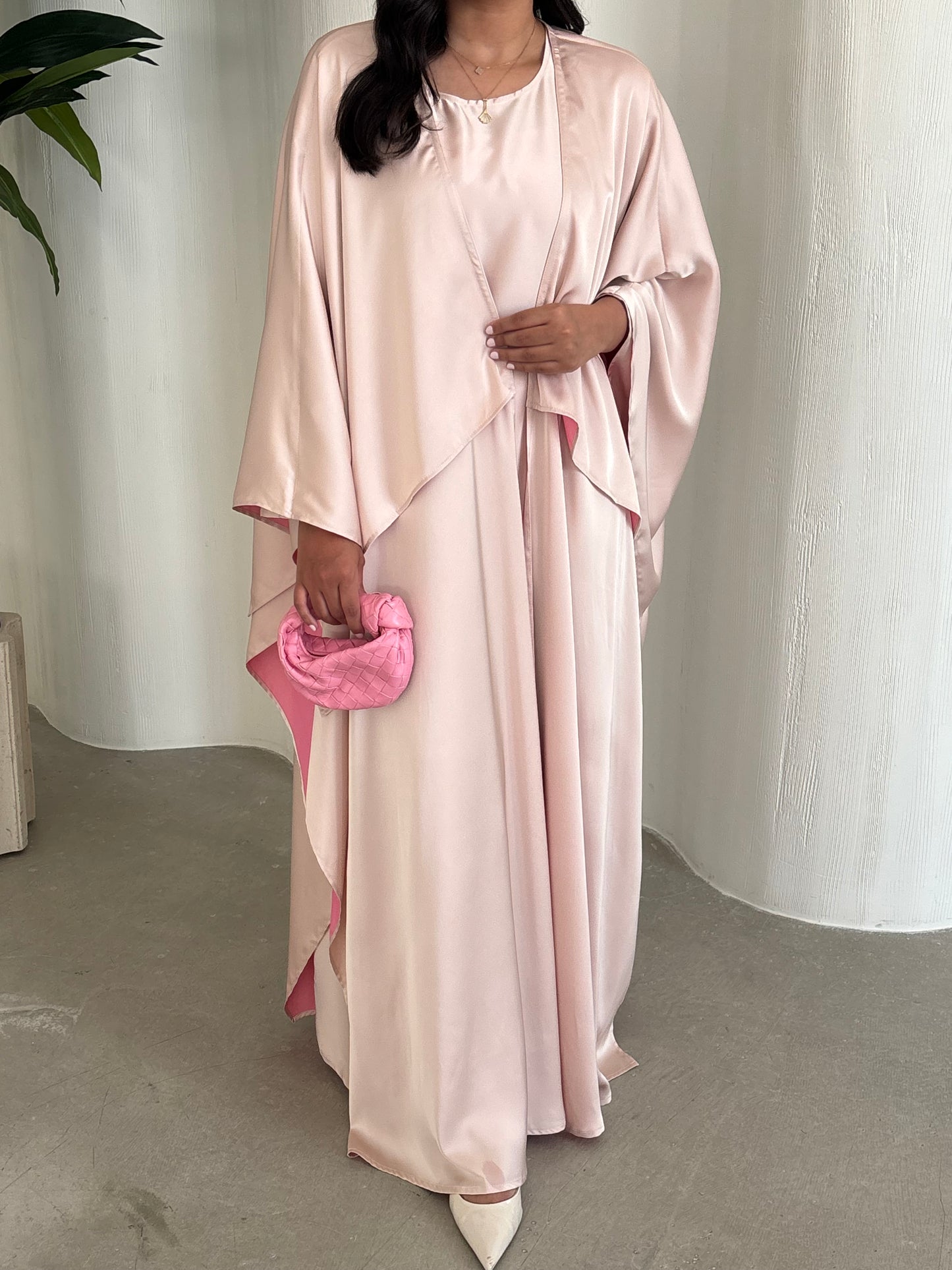 DN172 - FLOWY SILK SET