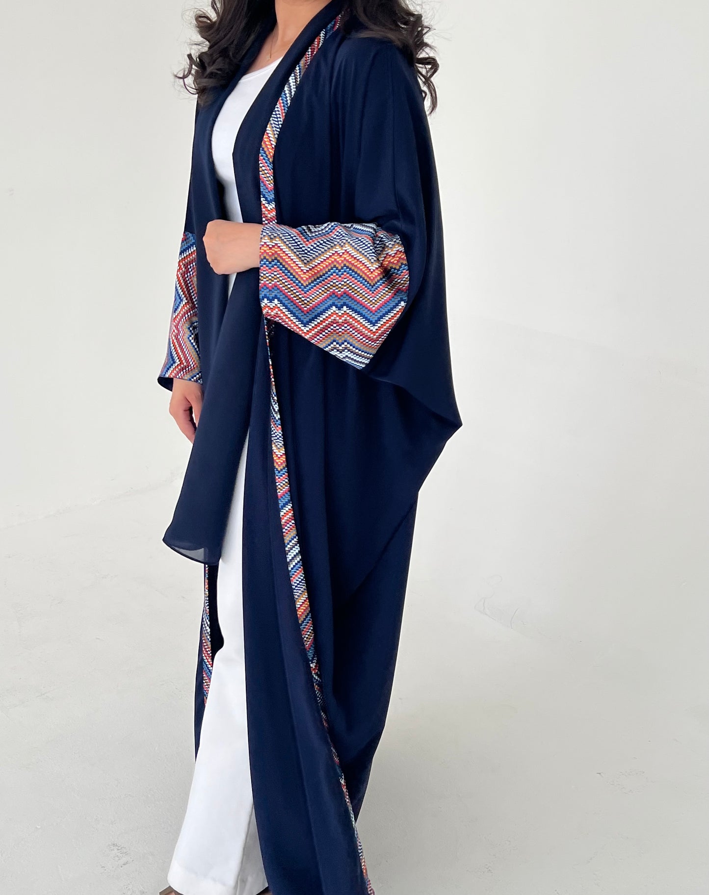 DN084 - CREPE ABAYA
