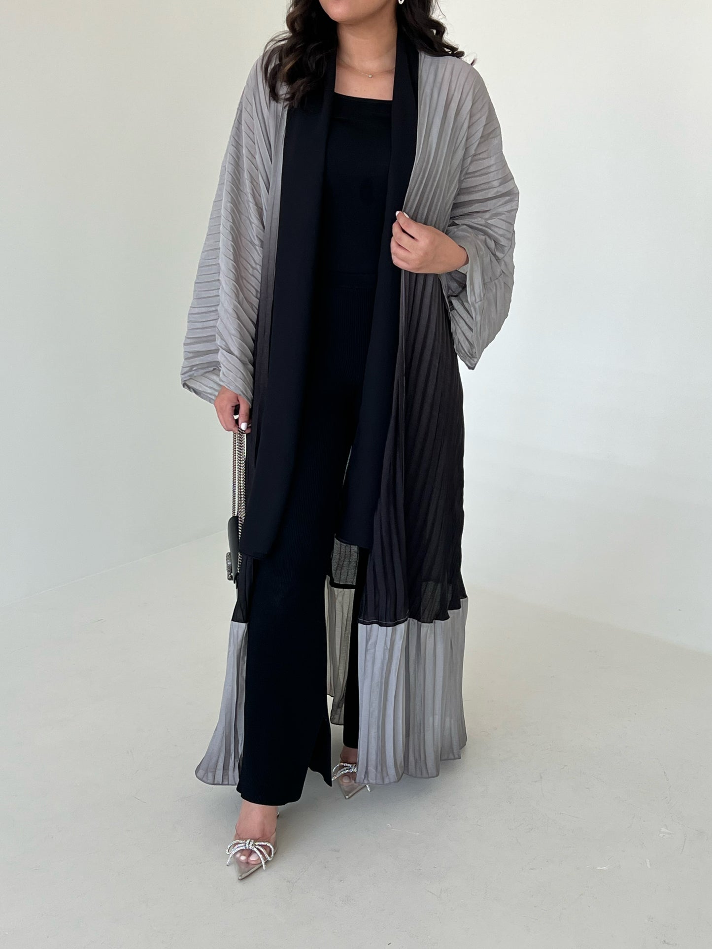 DN036 - TWO TONE PLEATED ABAYA