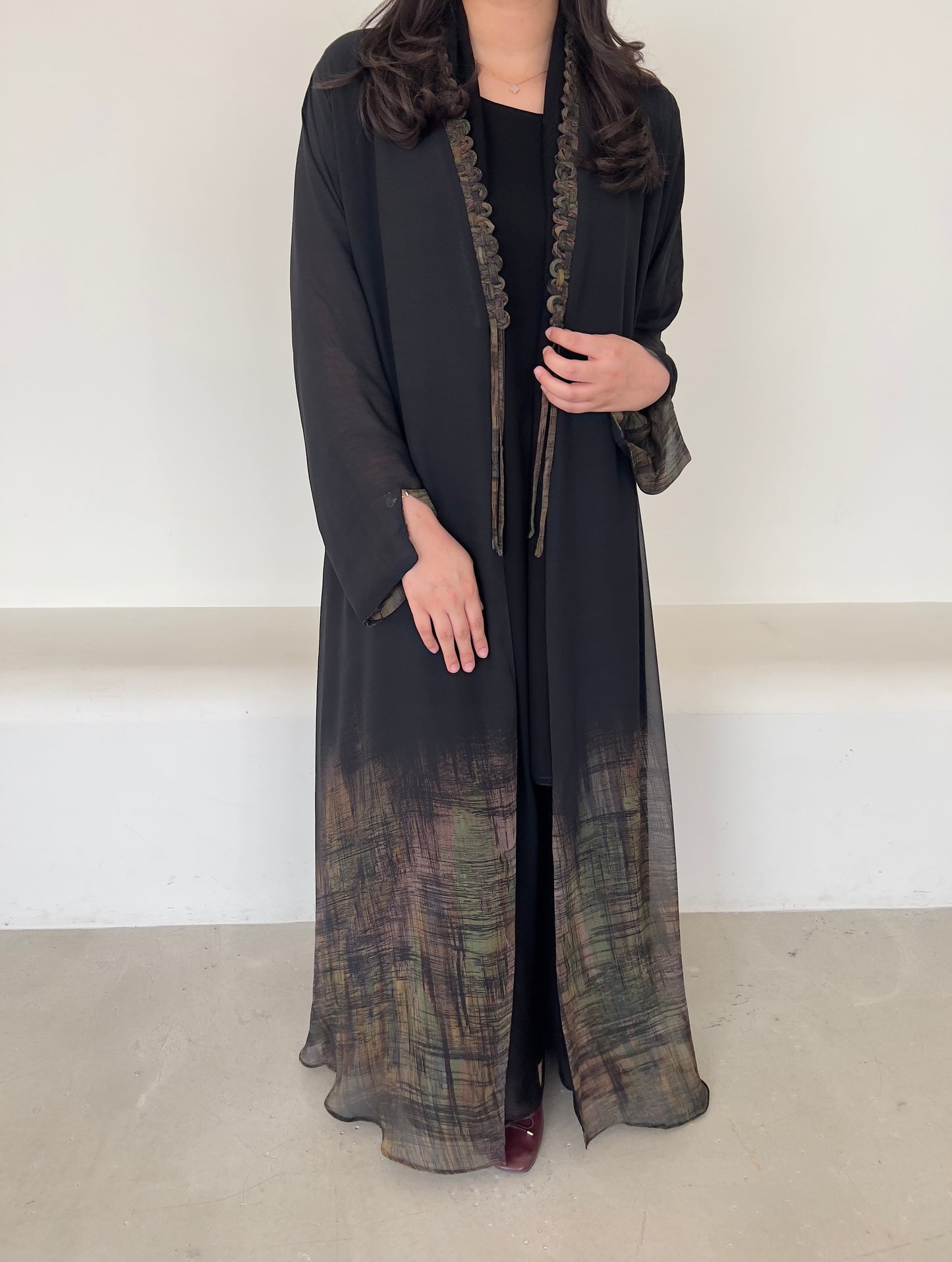 DN144 - CHIFFON PRINT ABAYA