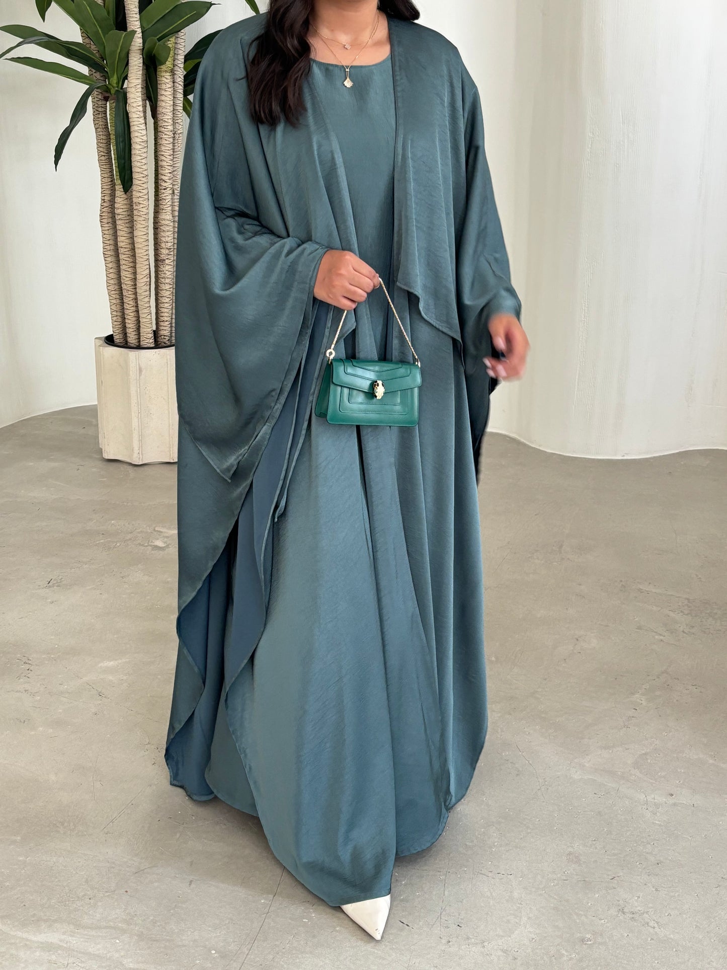 DN171 - FLOWY SILK SET