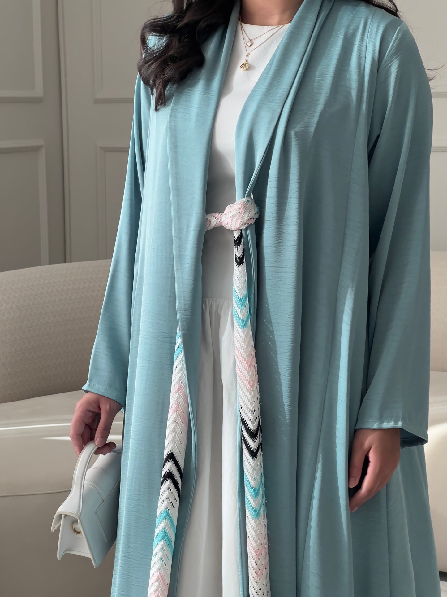 DN195 - KNOT BELT ABAYA