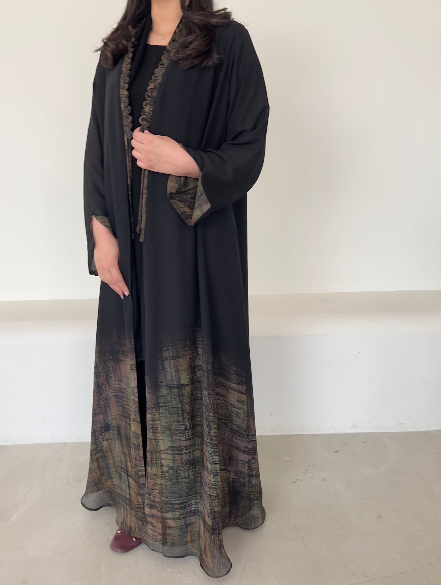 DN144 - CHIFFON PRINT ABAYA