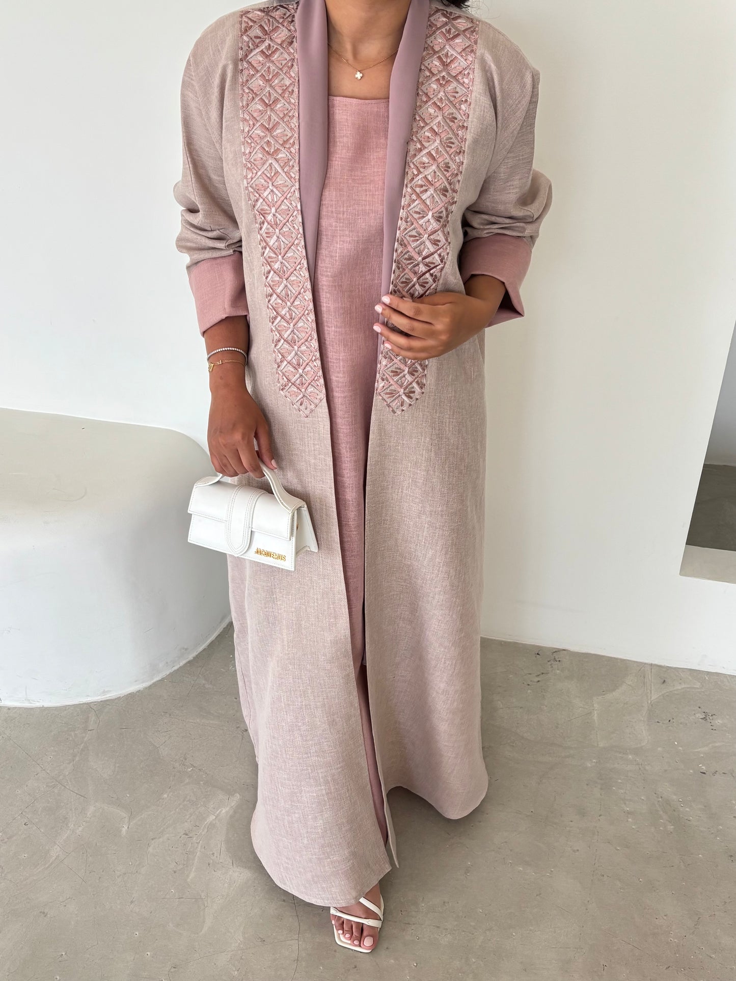 DN146 - PINK LINEN ABAYA SET