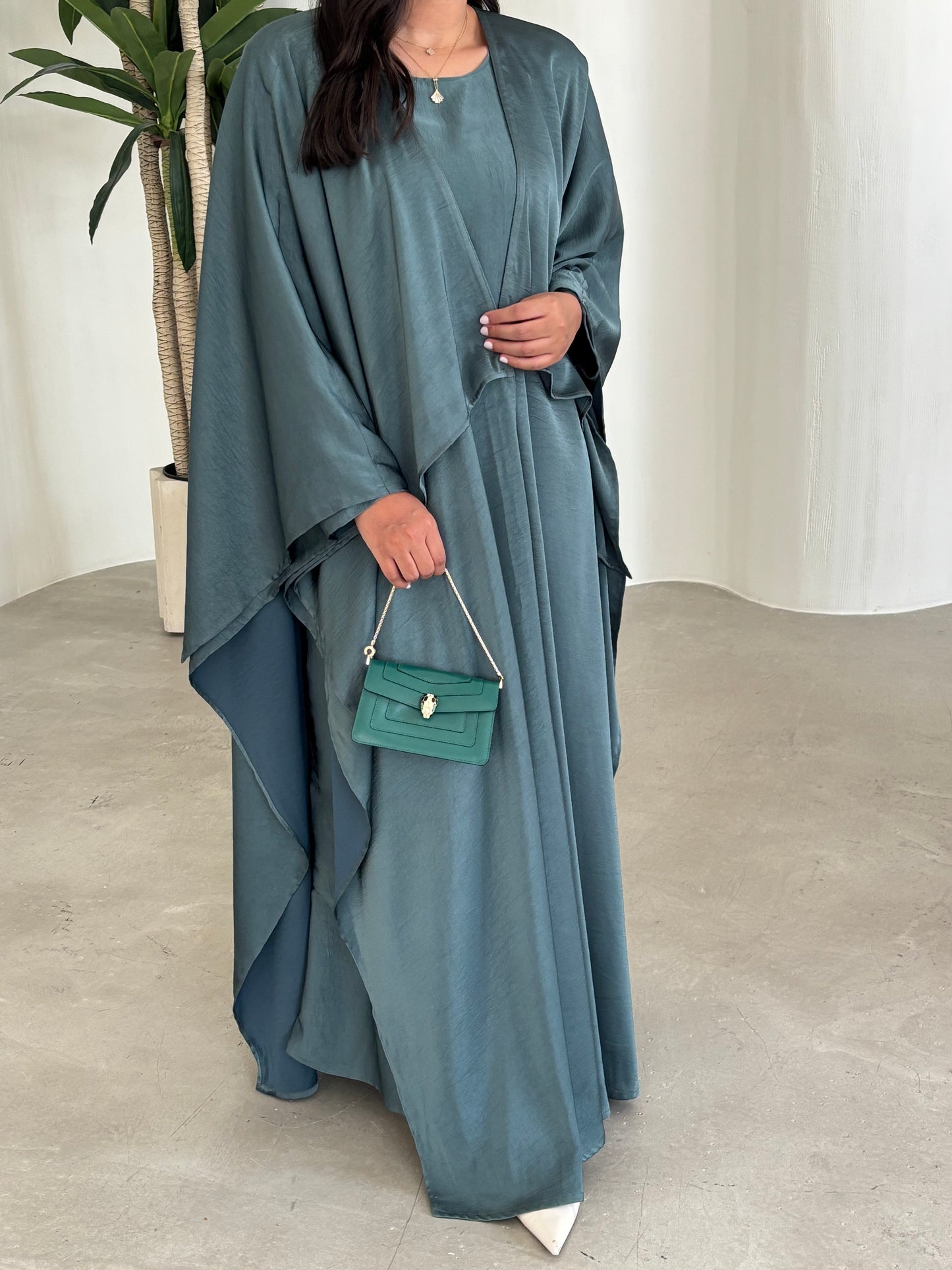 DN171 - FLOWY SILK SET