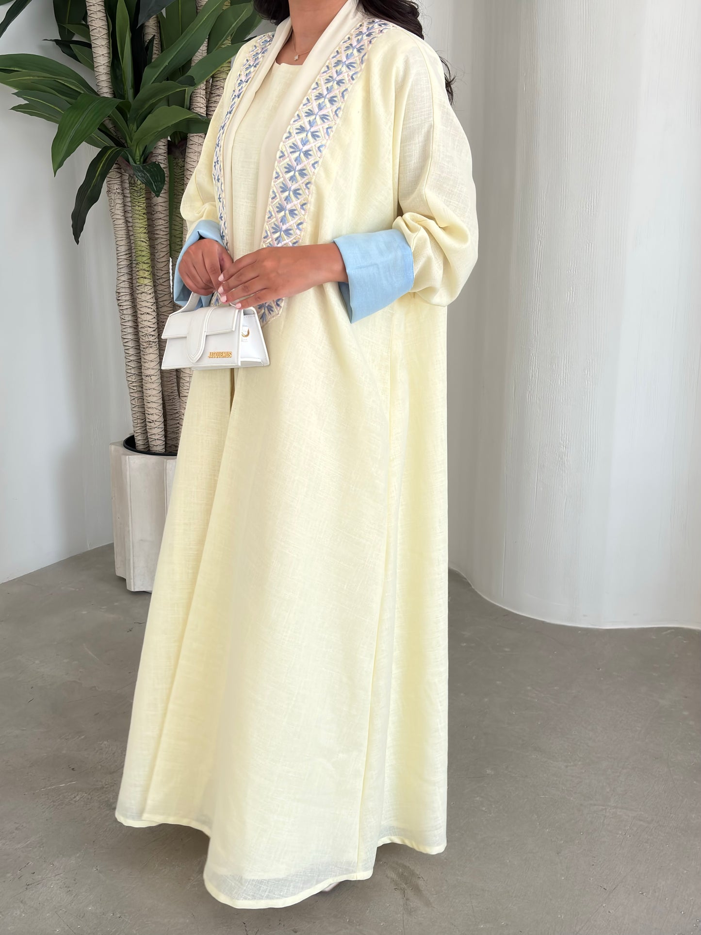DN152 - YELLOW LINEN ABAYA SET