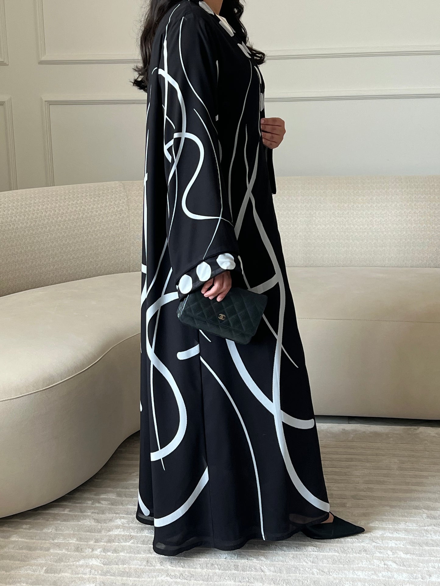 DN263 - POLKA DOT ABAYA