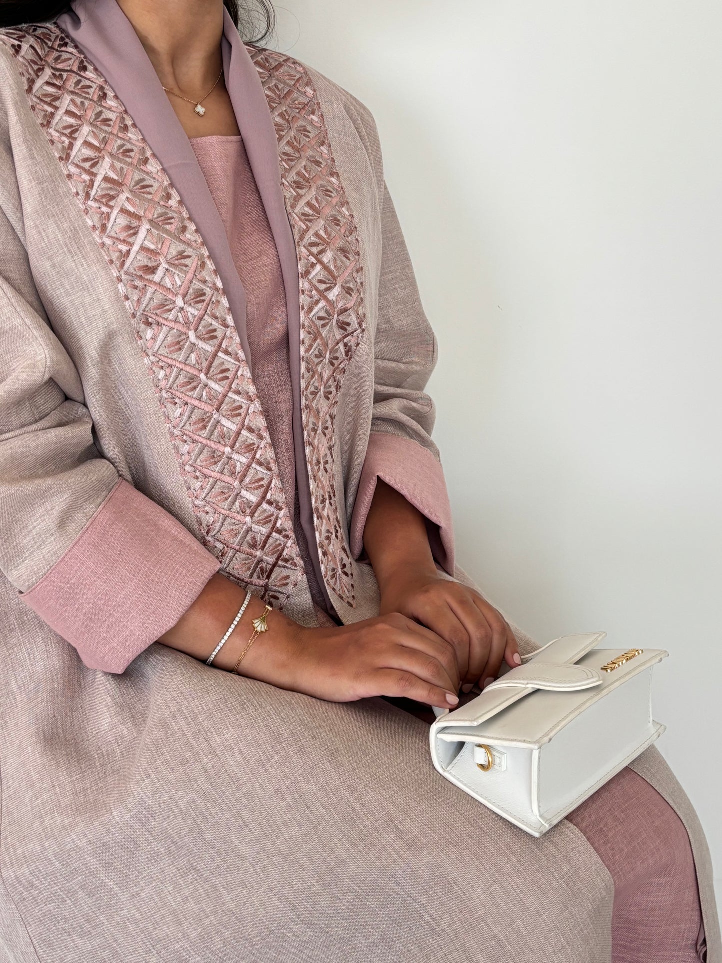 DN146 - PINK LINEN ABAYA SET