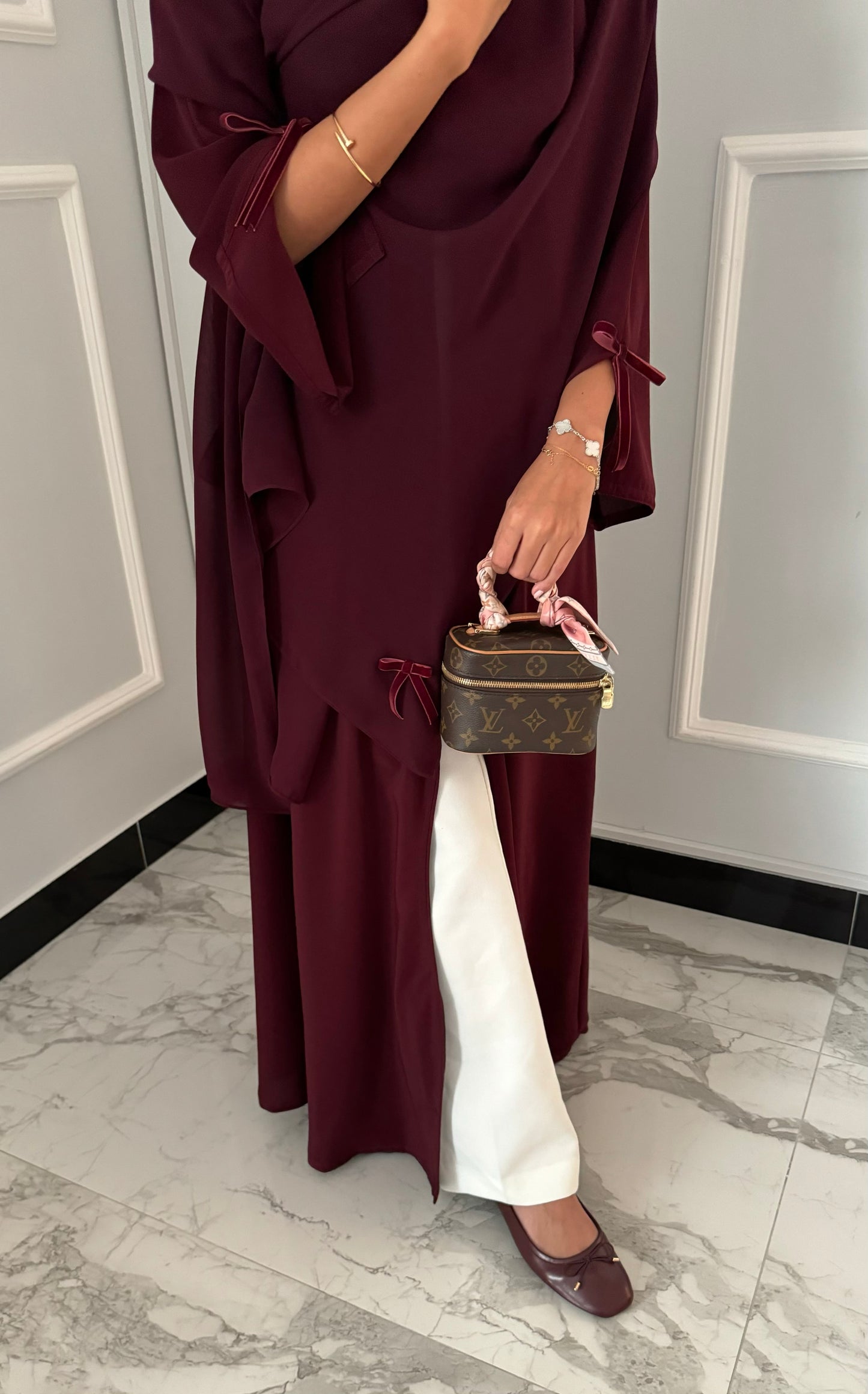 DN097 - Summery Crepe BOW Abaya