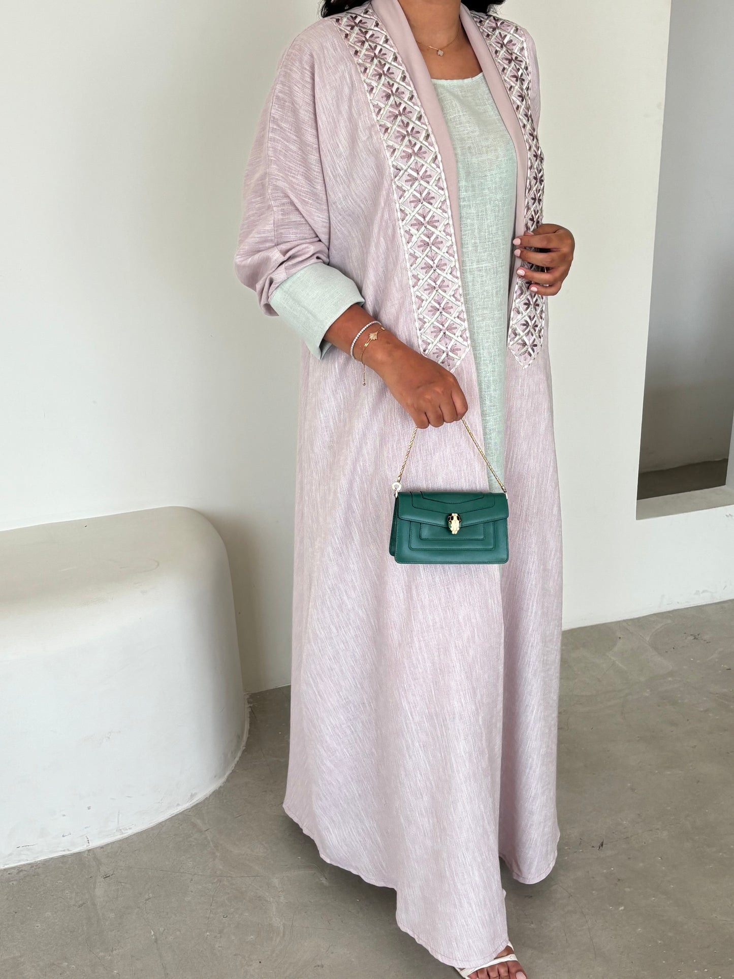 DN150 - LAVENDER LINEN ABAYA SET