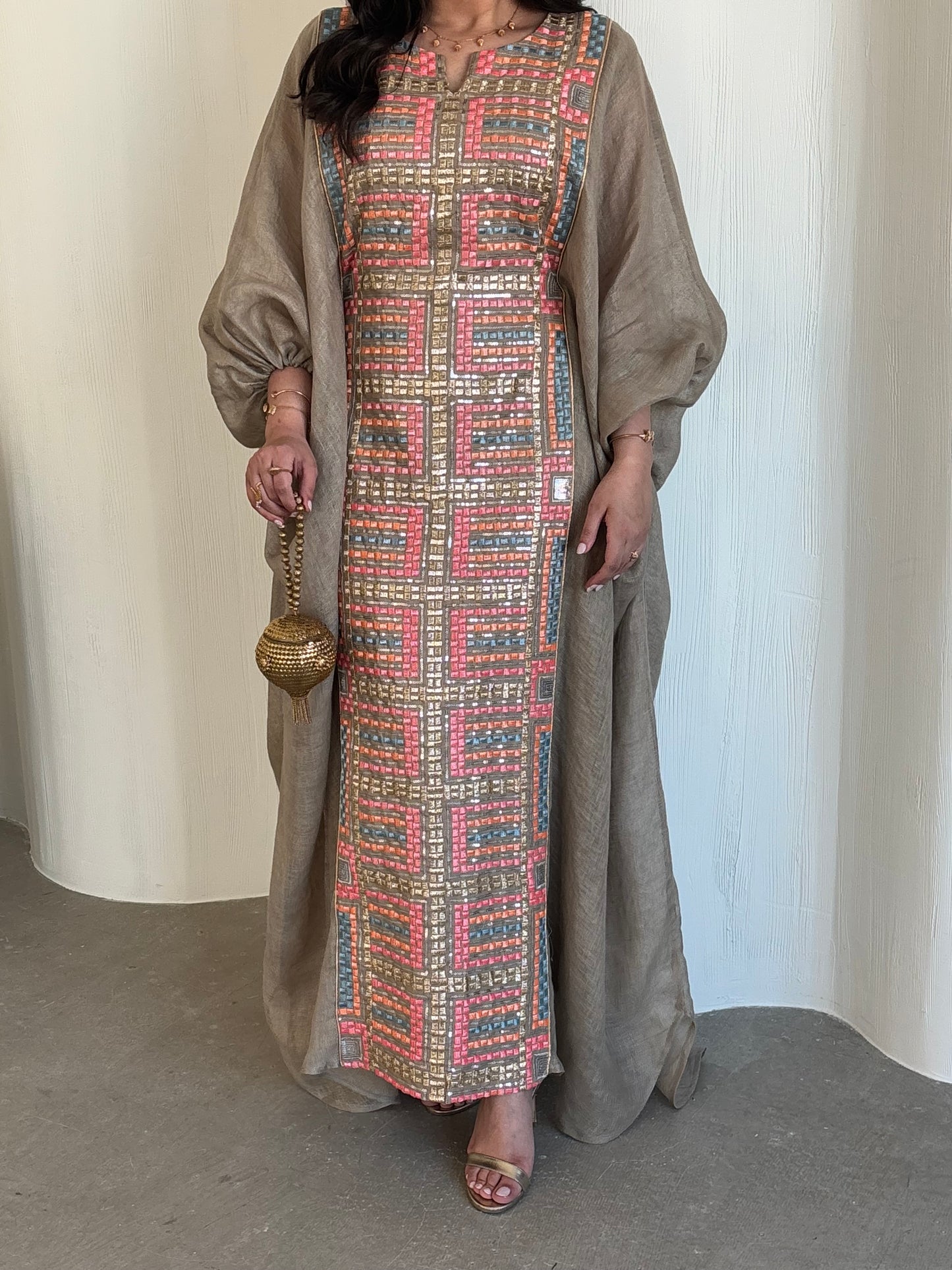 DN127 -COLORFUL EMBROIDERY