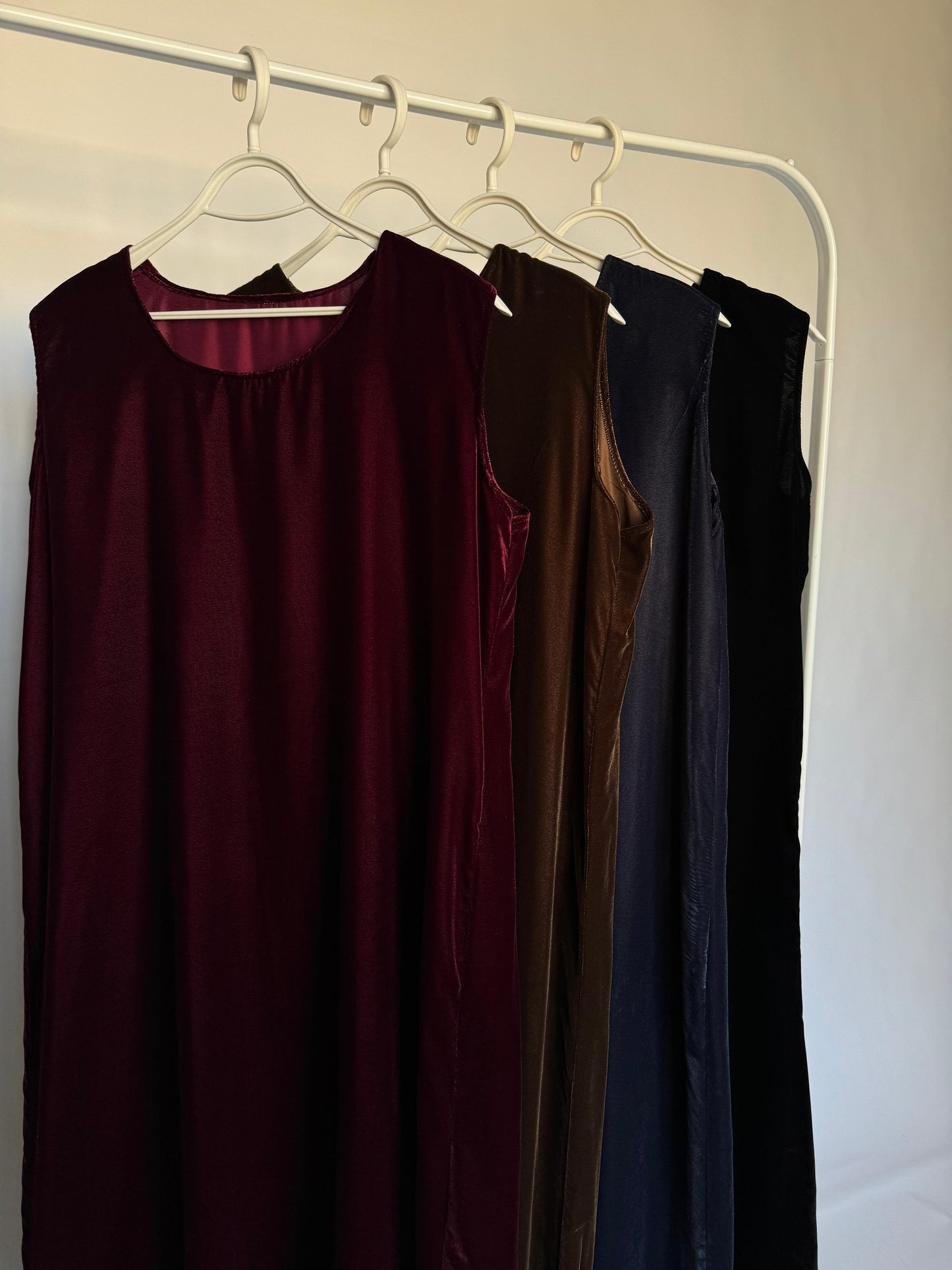 DN114 - VELVET INNER DRESS