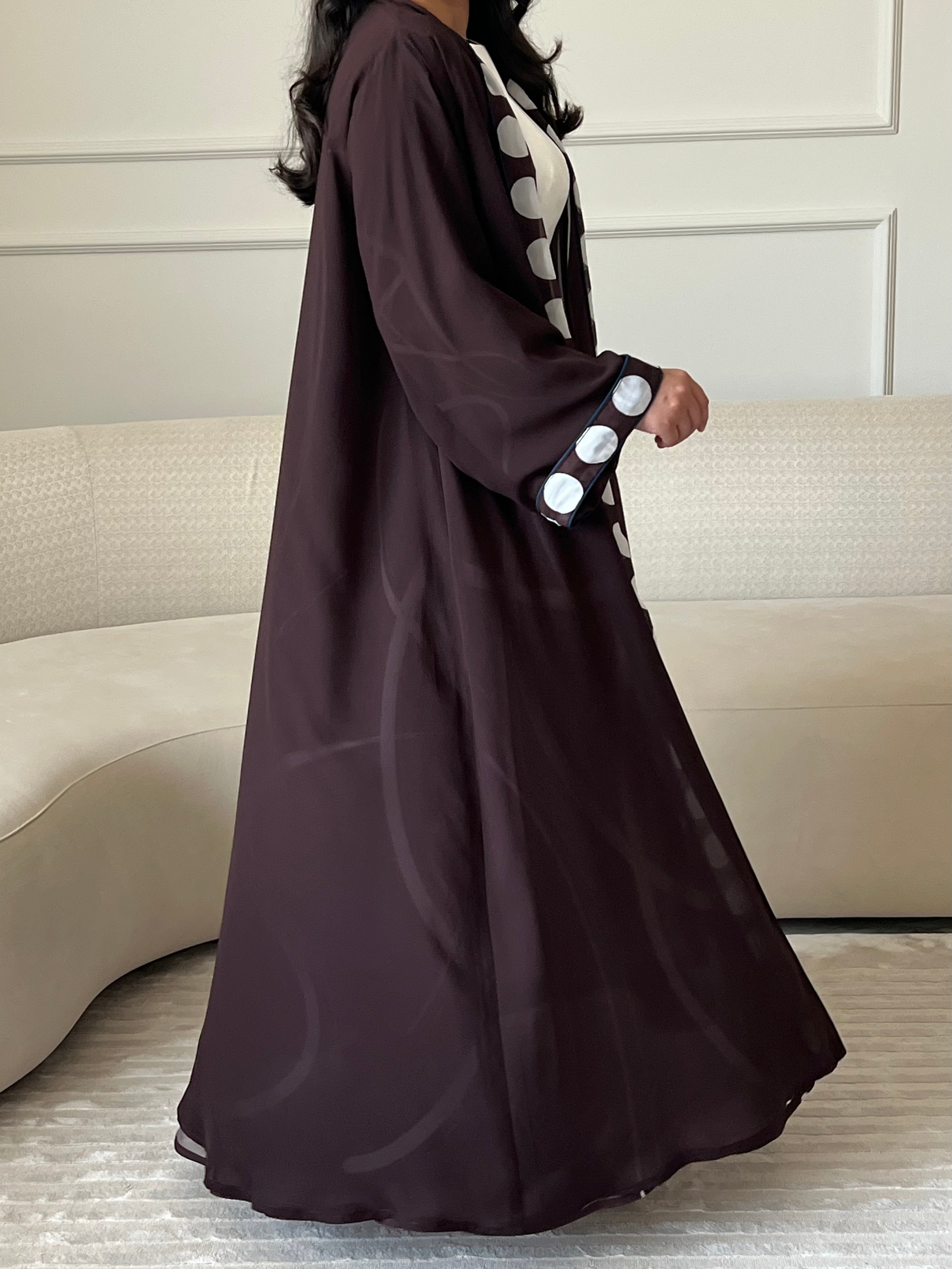 DN266 - POLKA DOT ABAYA