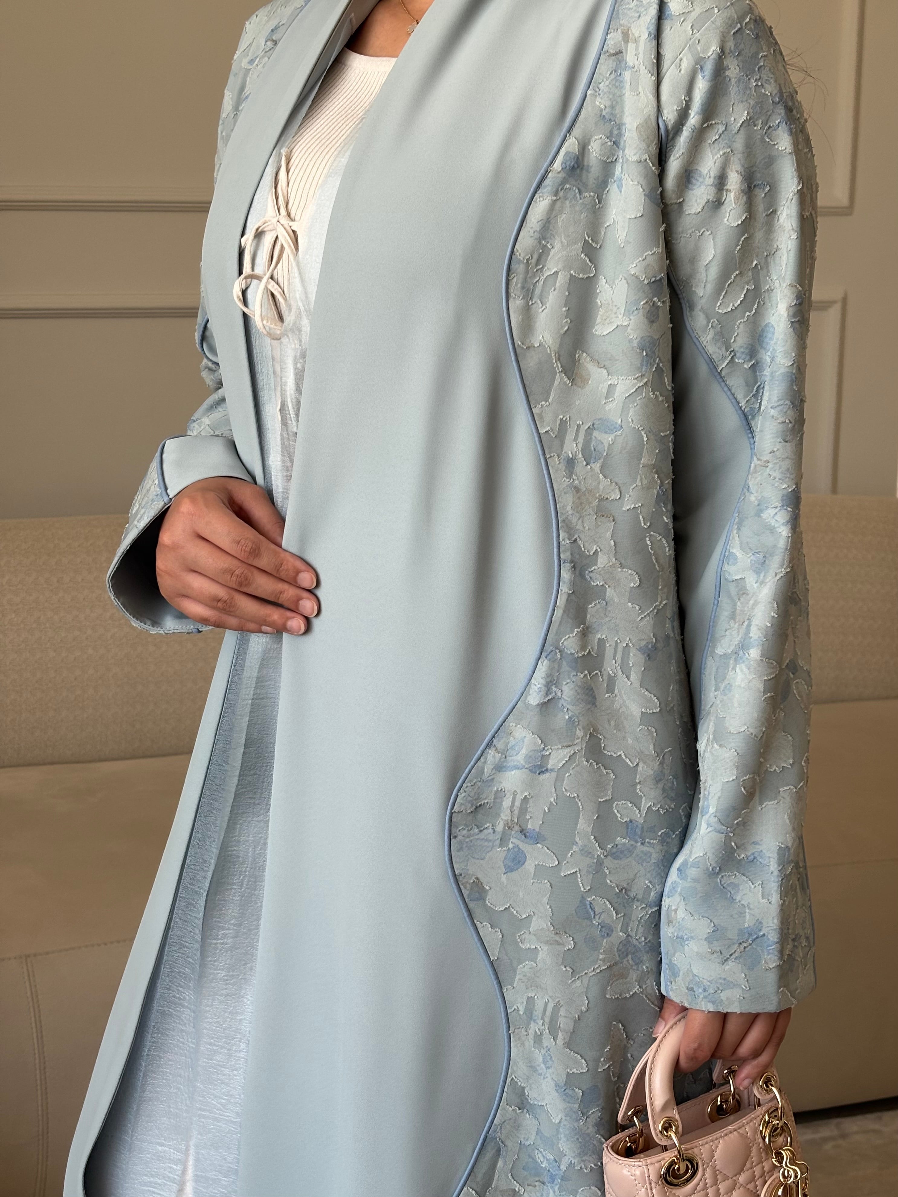 DN271 - FLORAL ABAYA