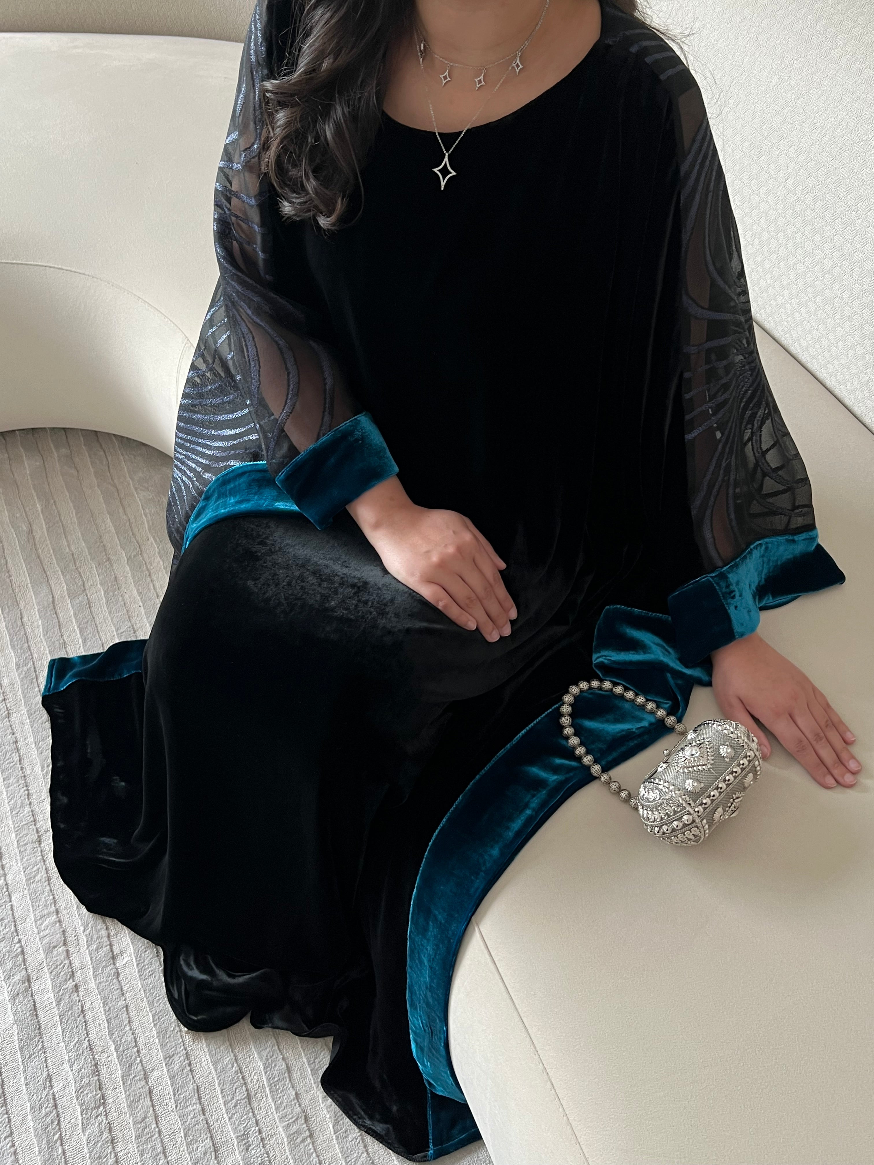 DN244 - VELVET x ORGANZA PRINT