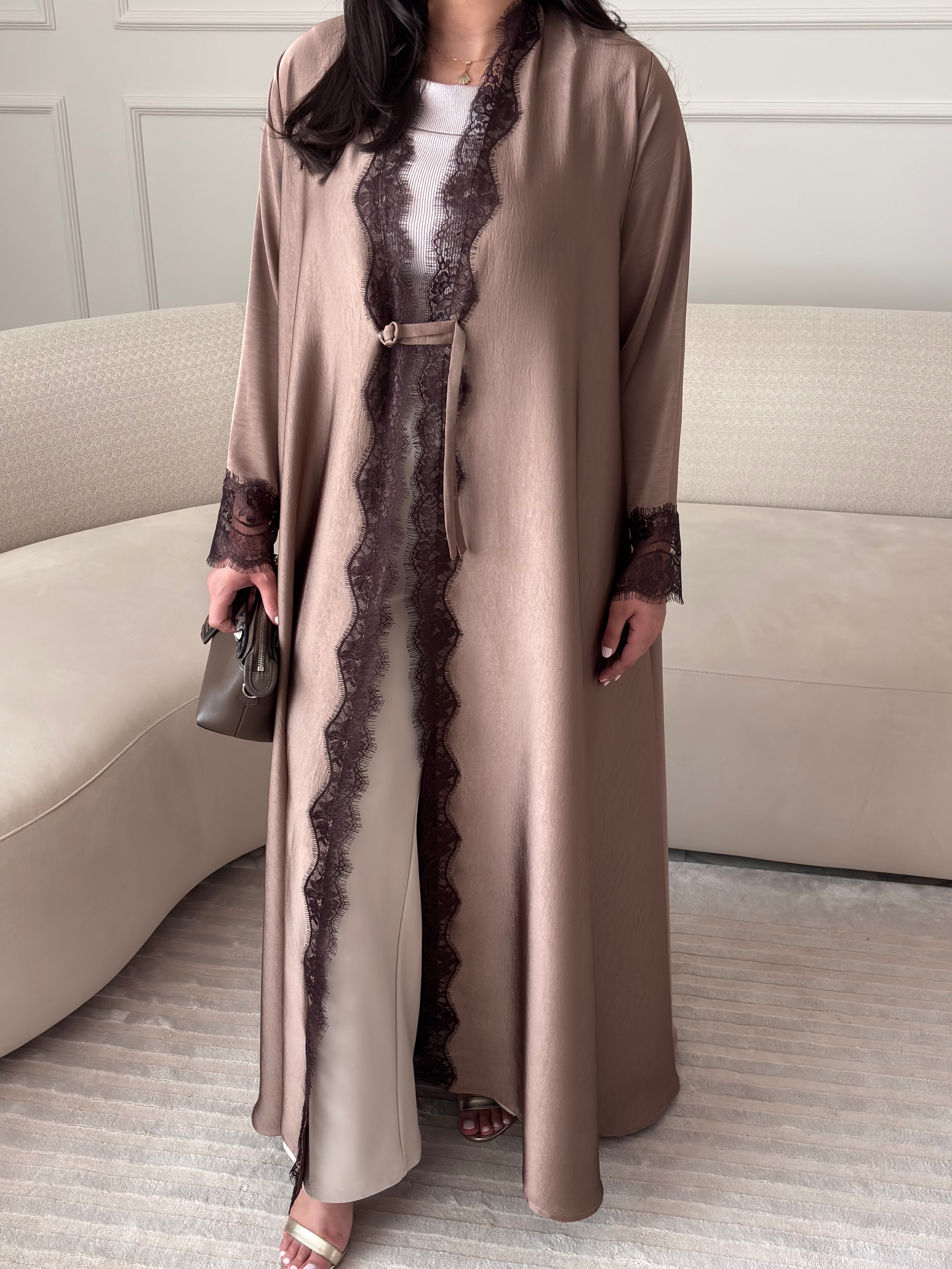 DN300 - LACE ABAYA