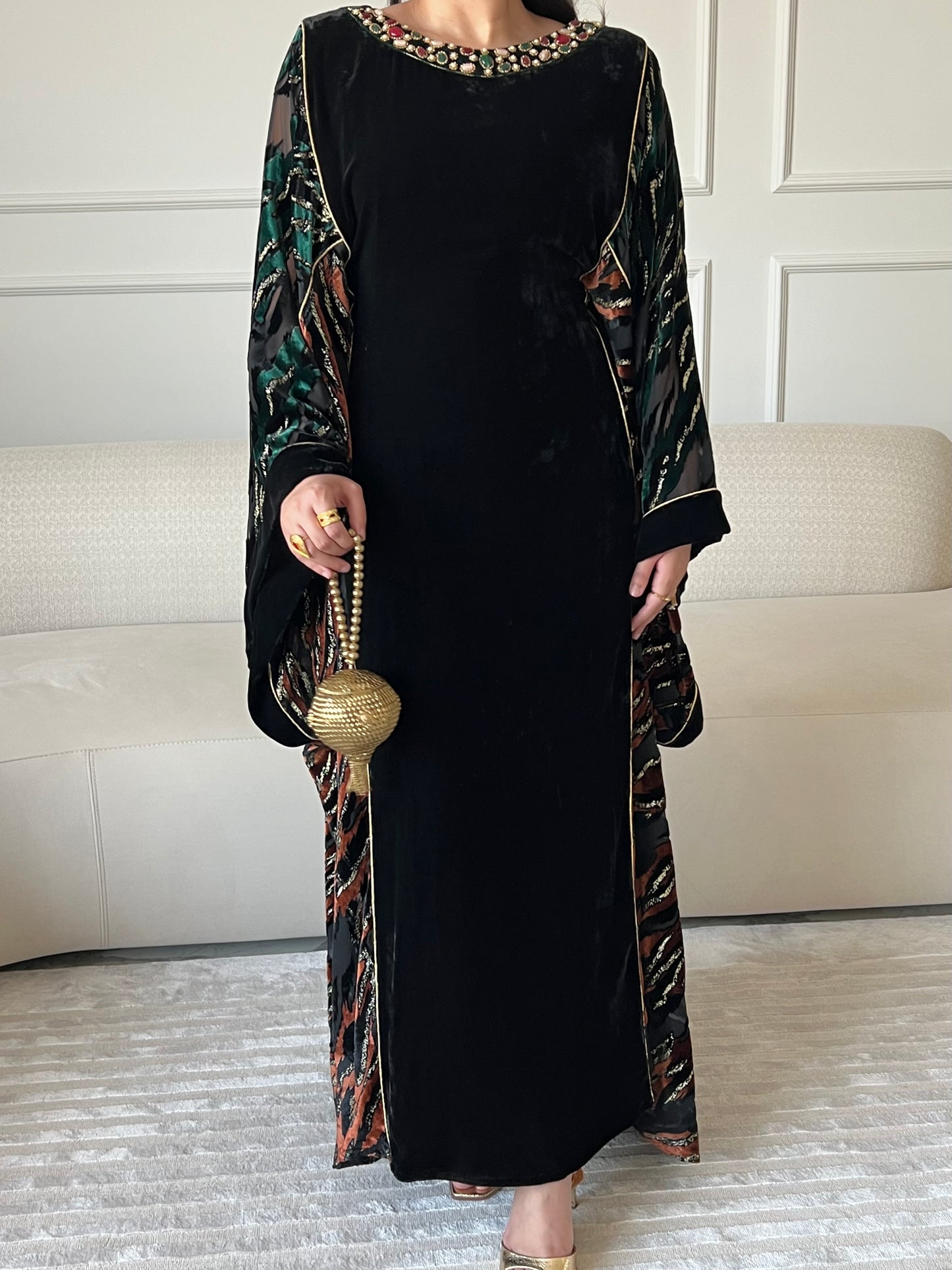 DN235 - STONE KAFTAN
