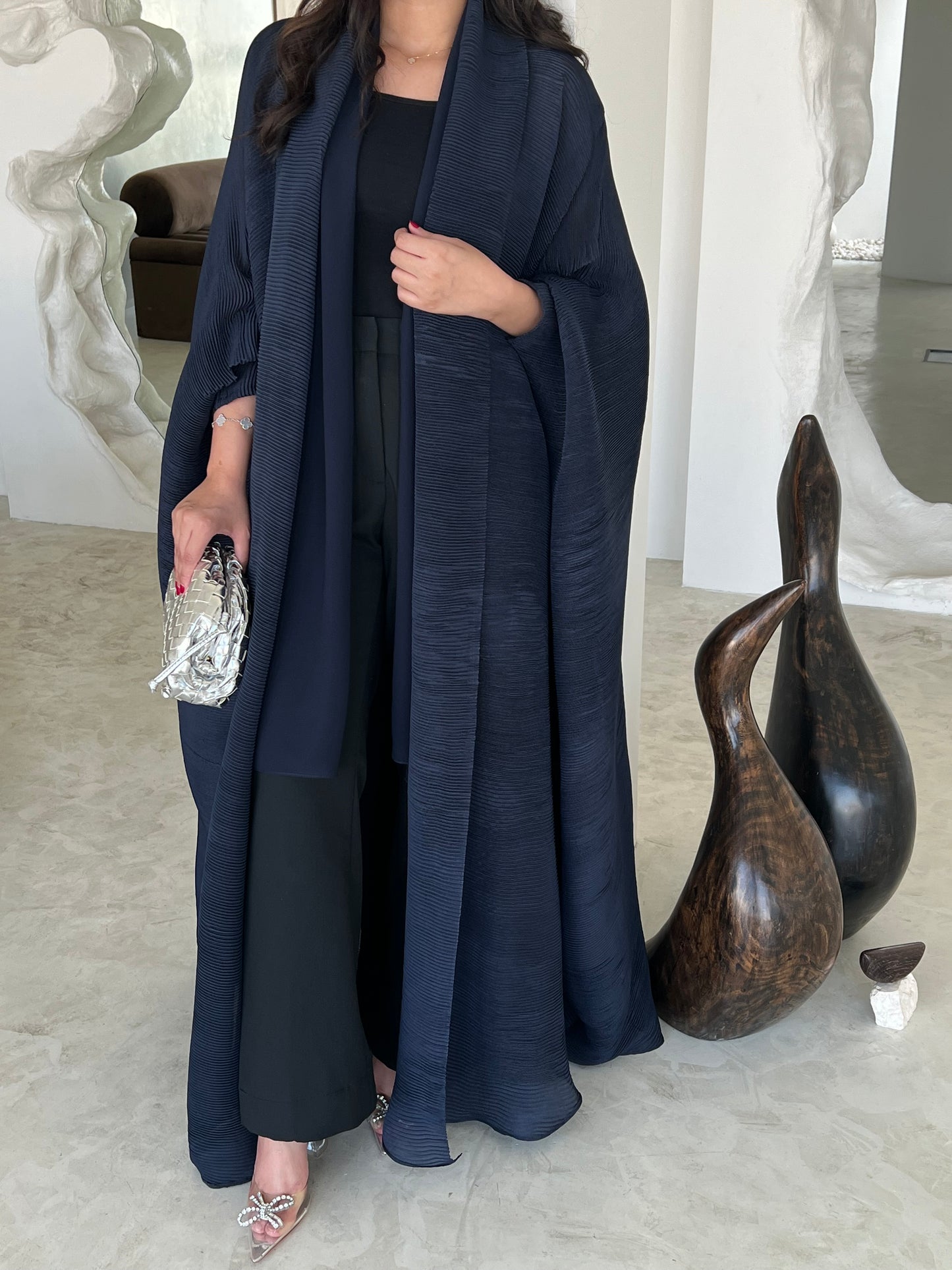 DN053 - NAVY PLEATED