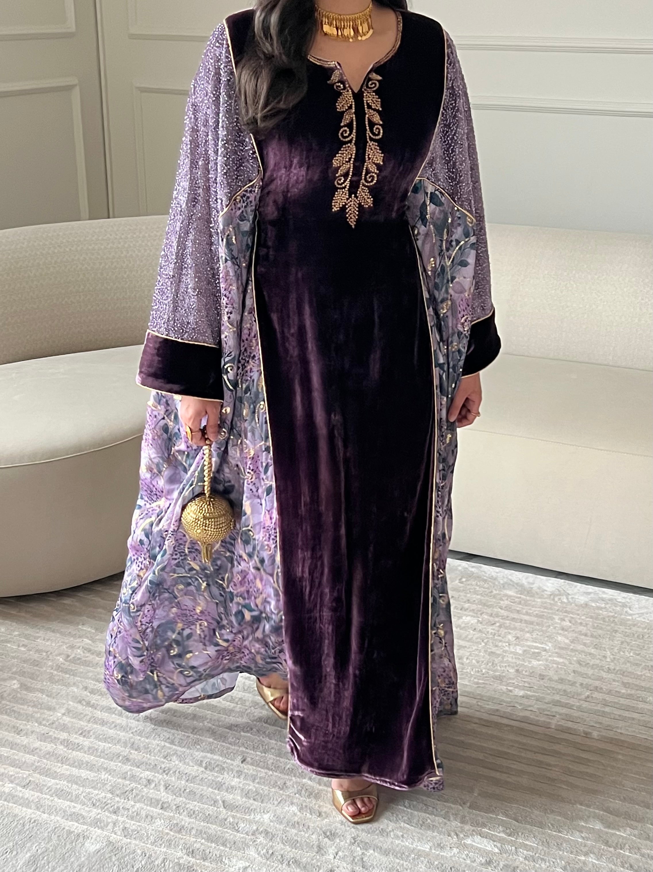 DN251 - VELVET EMBROIDERY