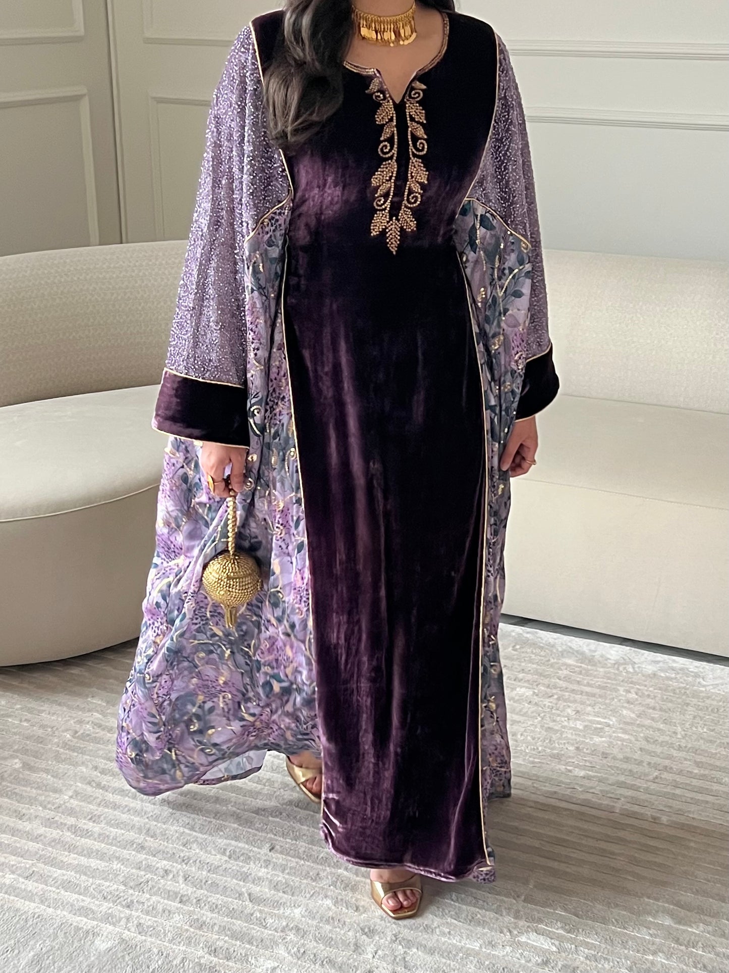 DN251 - VELVET EMBROIDERY