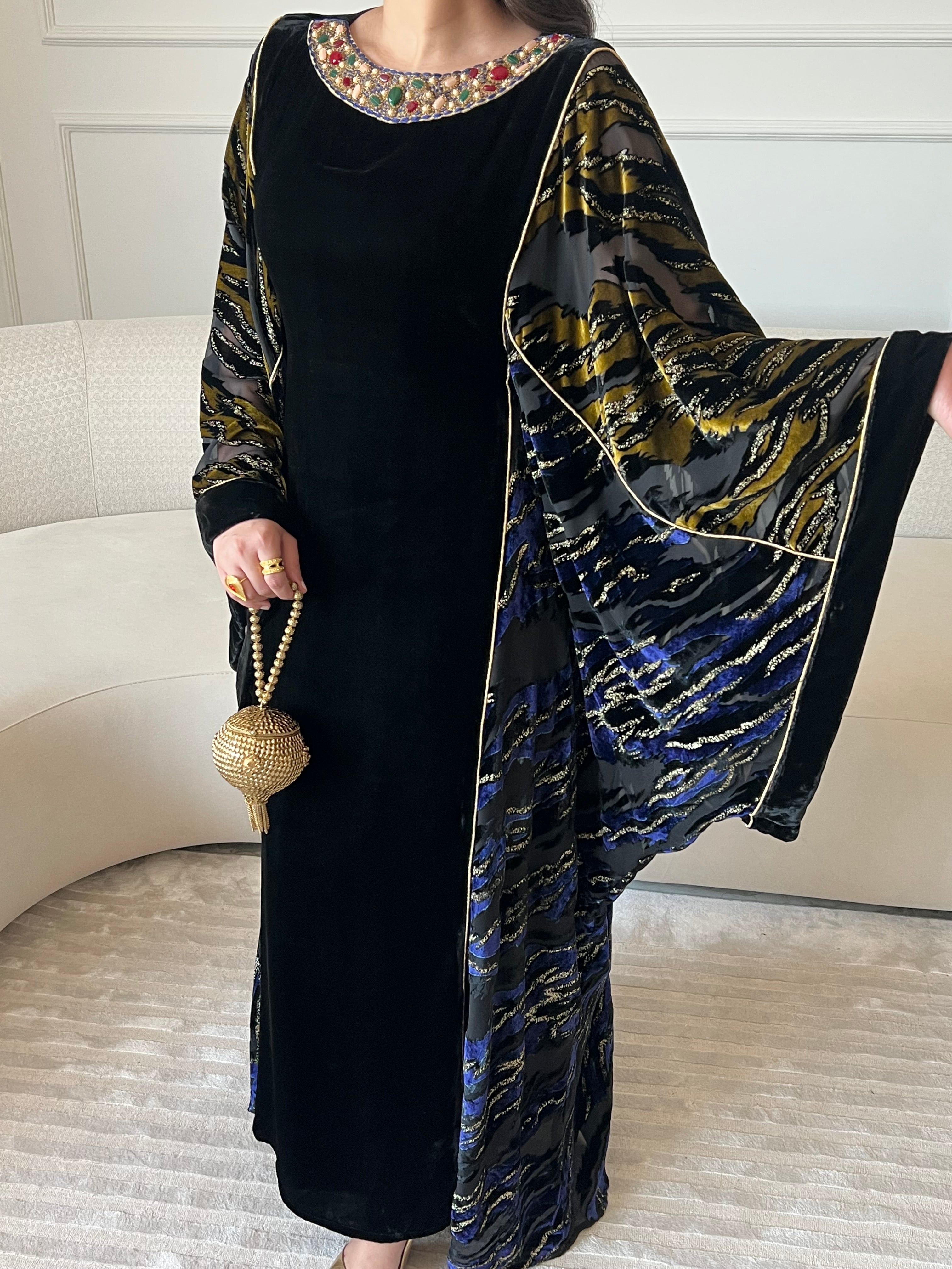 DN236 - STONE KAFTAN