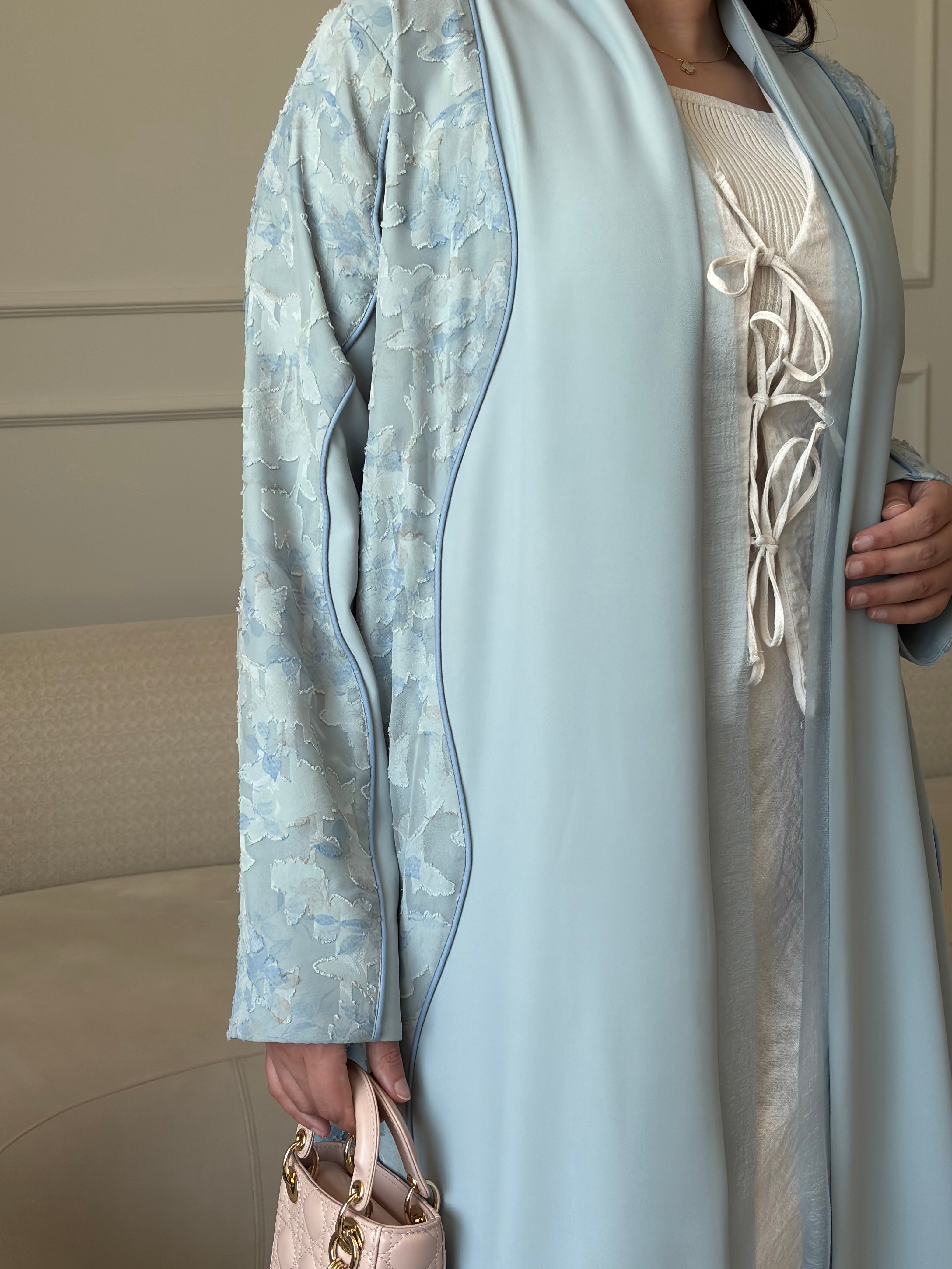 DN271 - FLORAL ABAYA
