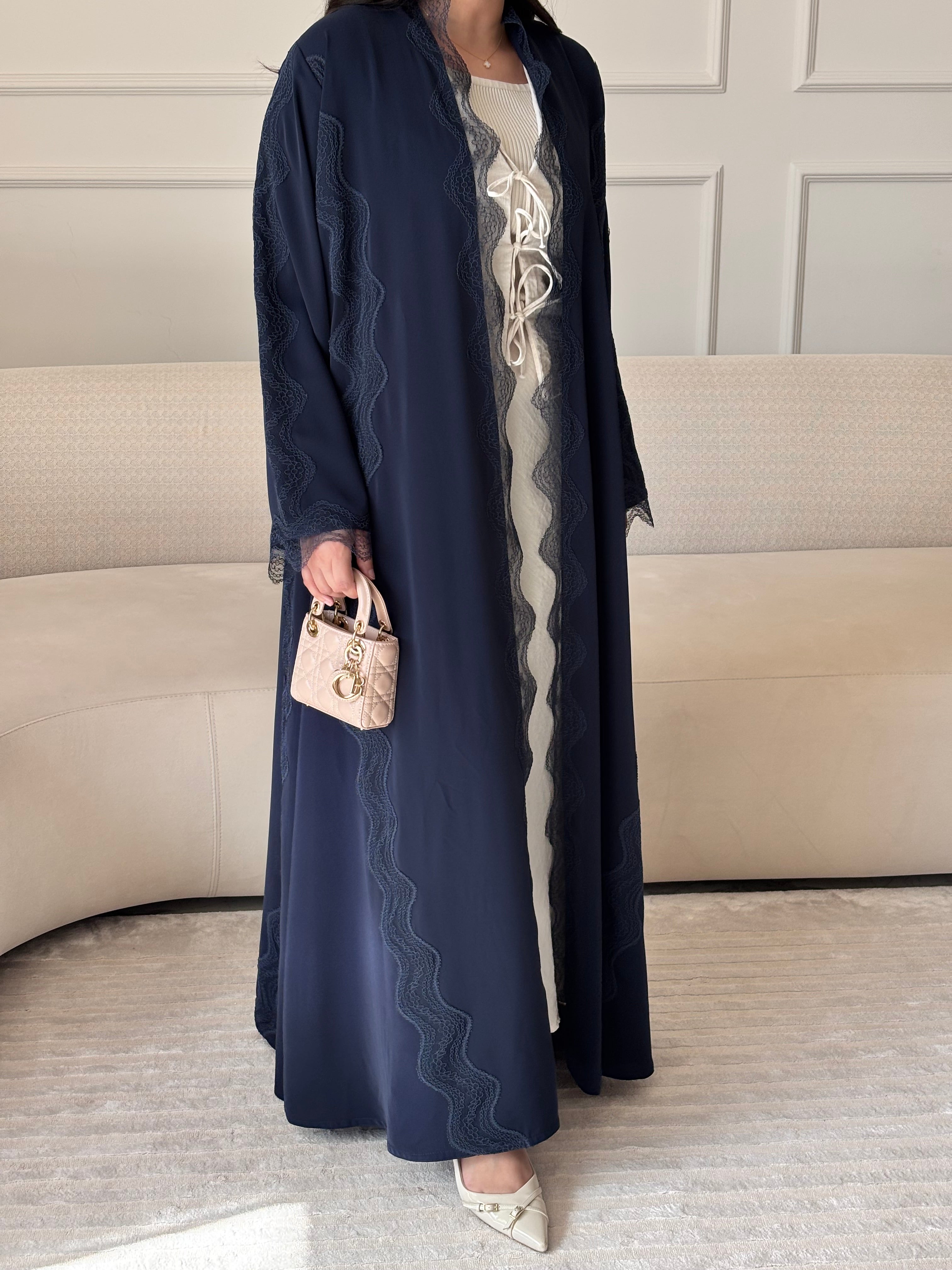 DN276 - LACE ABAYA