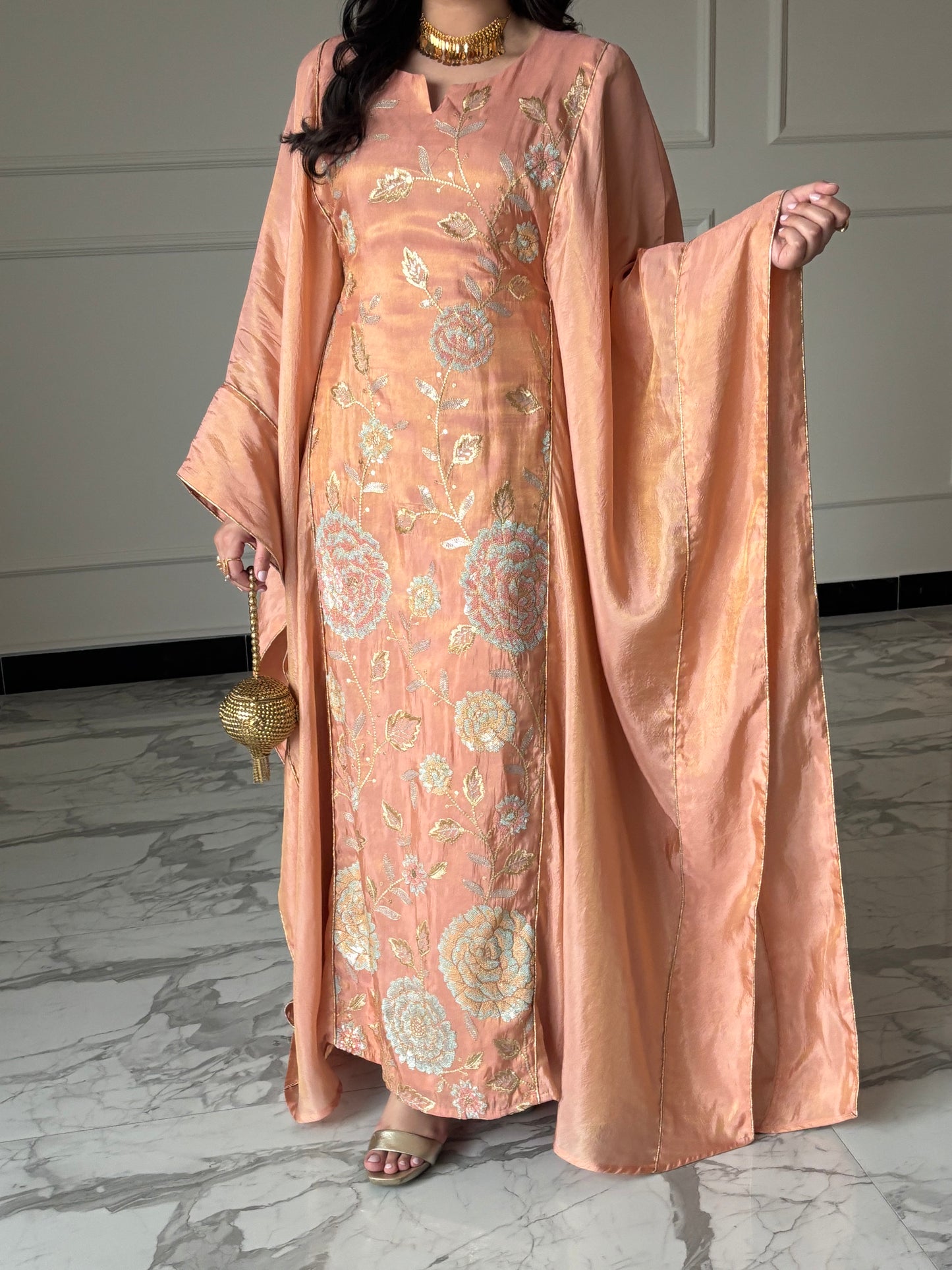 DN135 - FLOWER EMBROIDERY