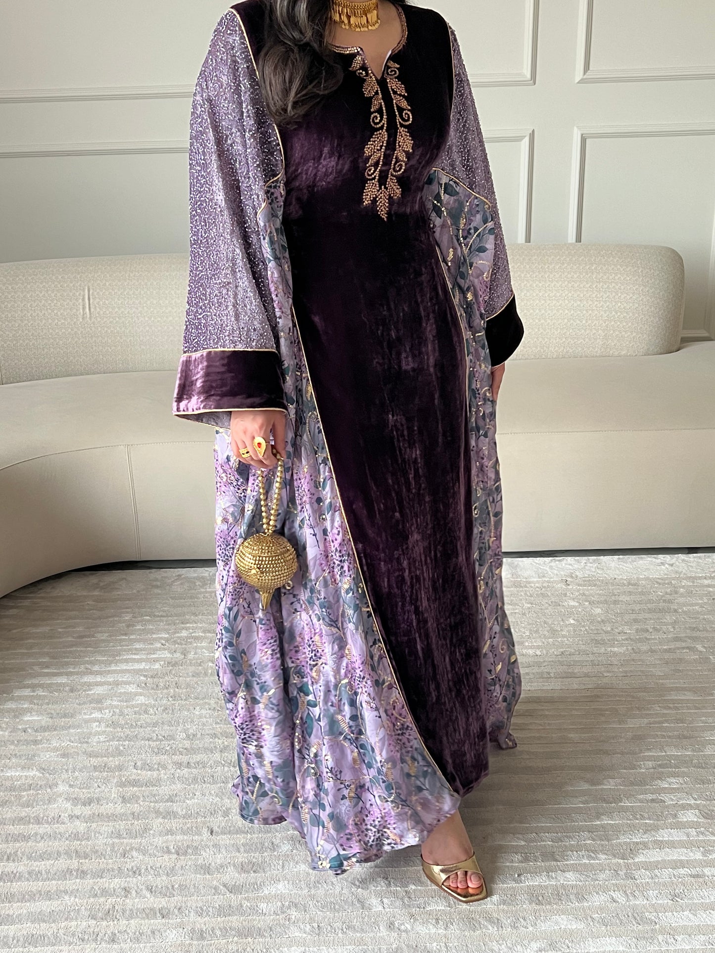 DN251 - VELVET EMBROIDERY