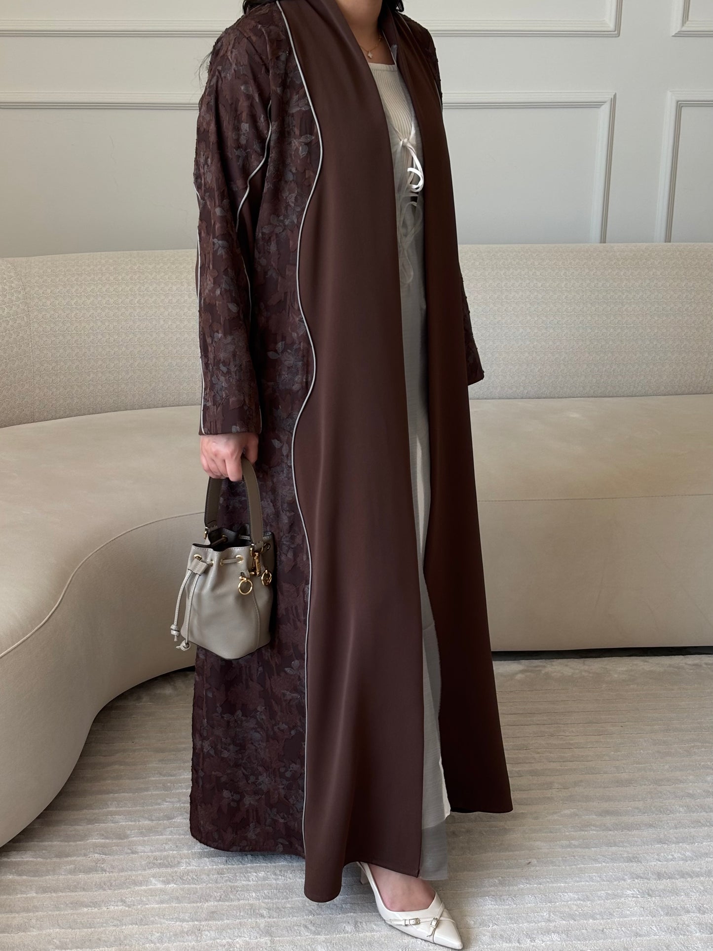 DN274 - FLORAL ABAYA