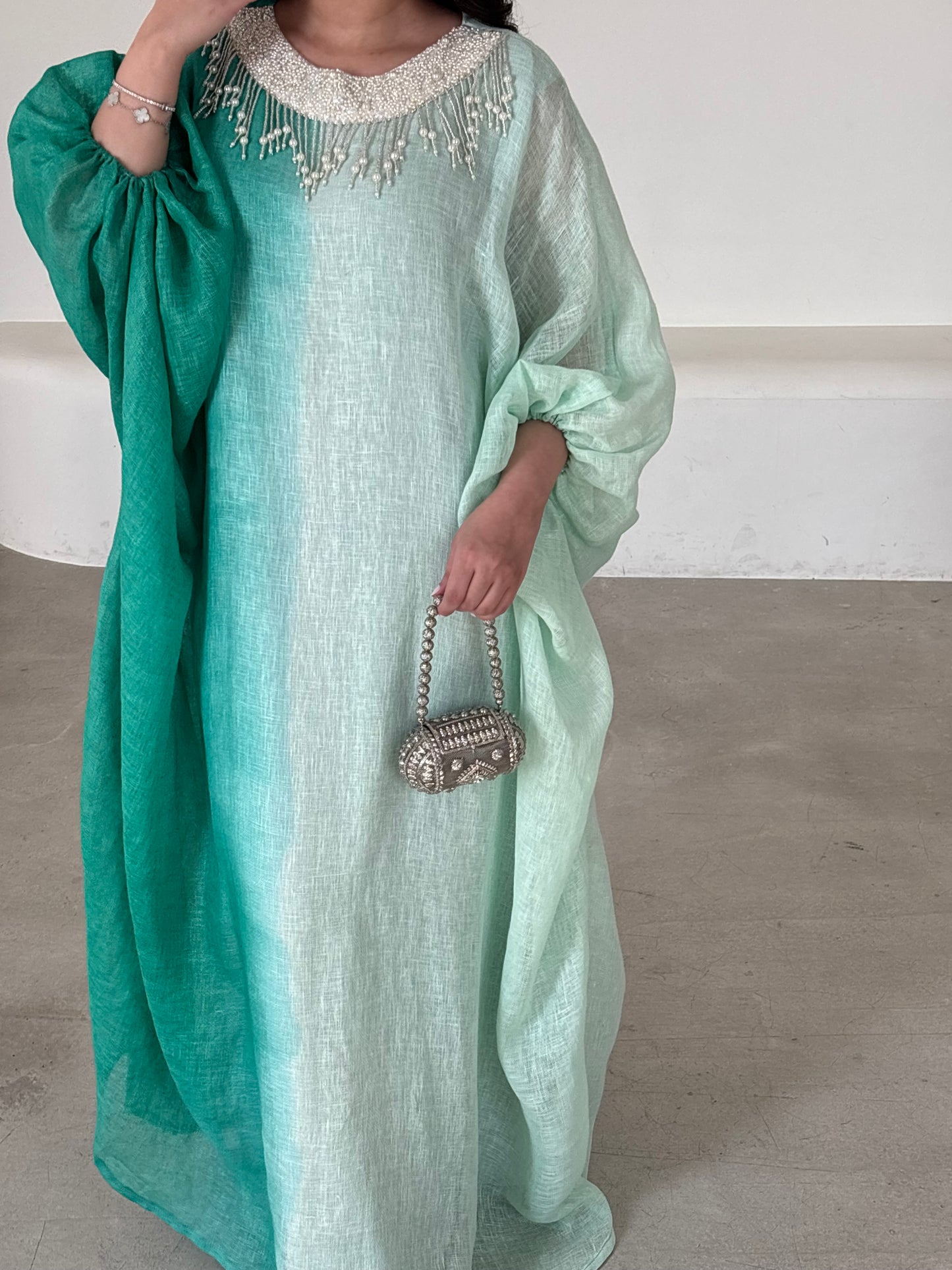 DN116 - PEARLS KAFTAN