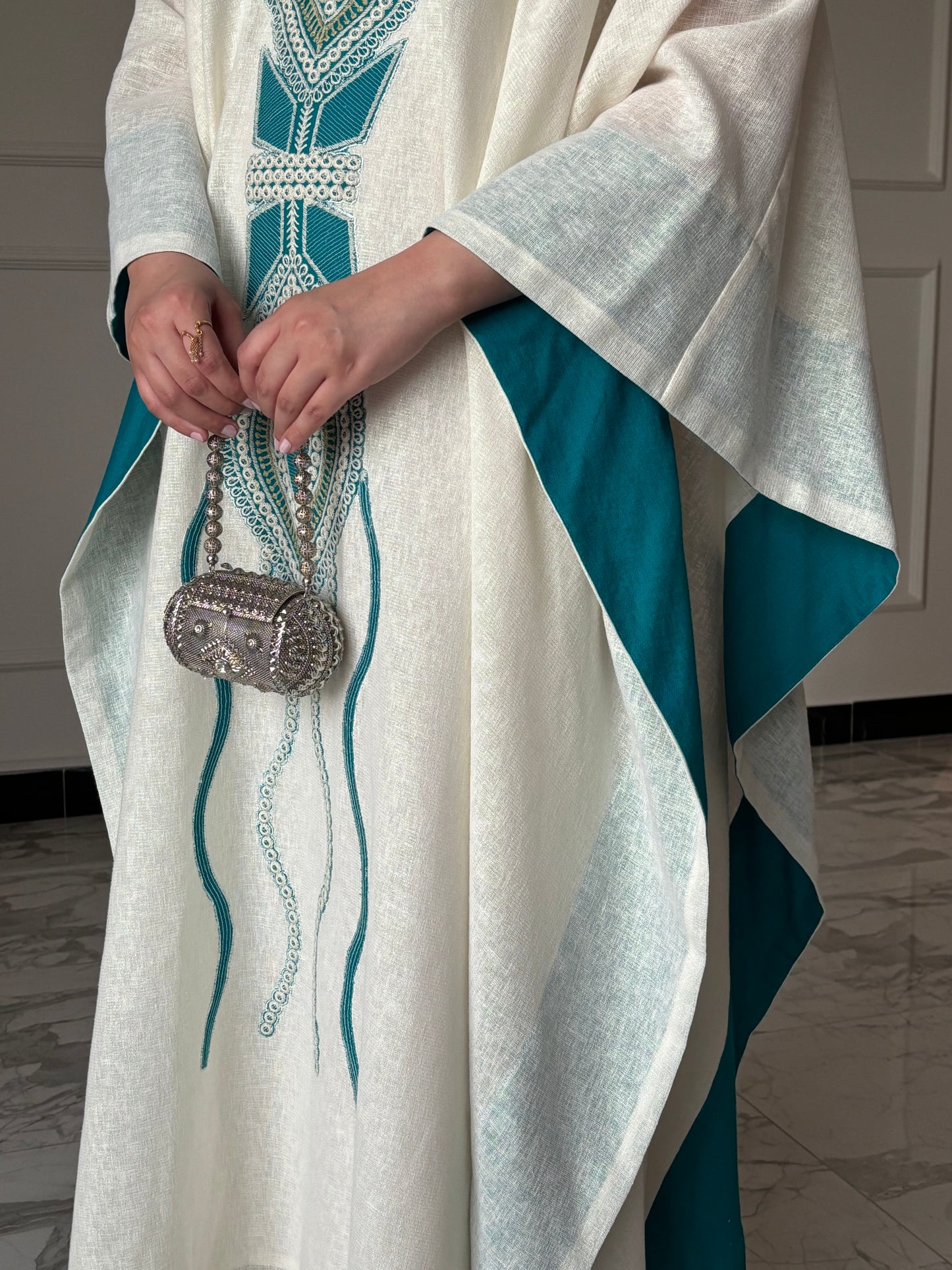 DN140 - BLUE EYE KAFTAN