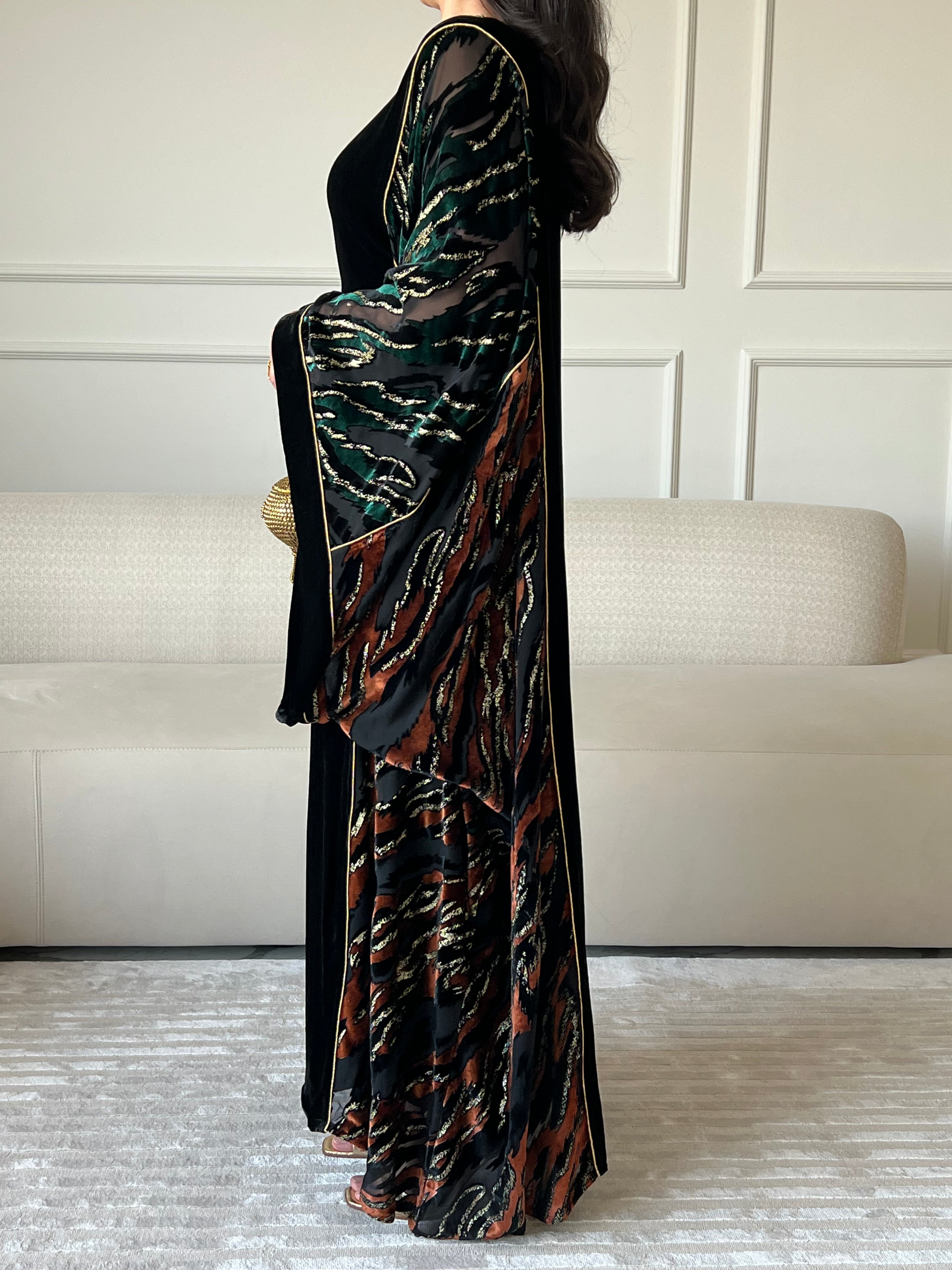 DN235 - STONE KAFTAN