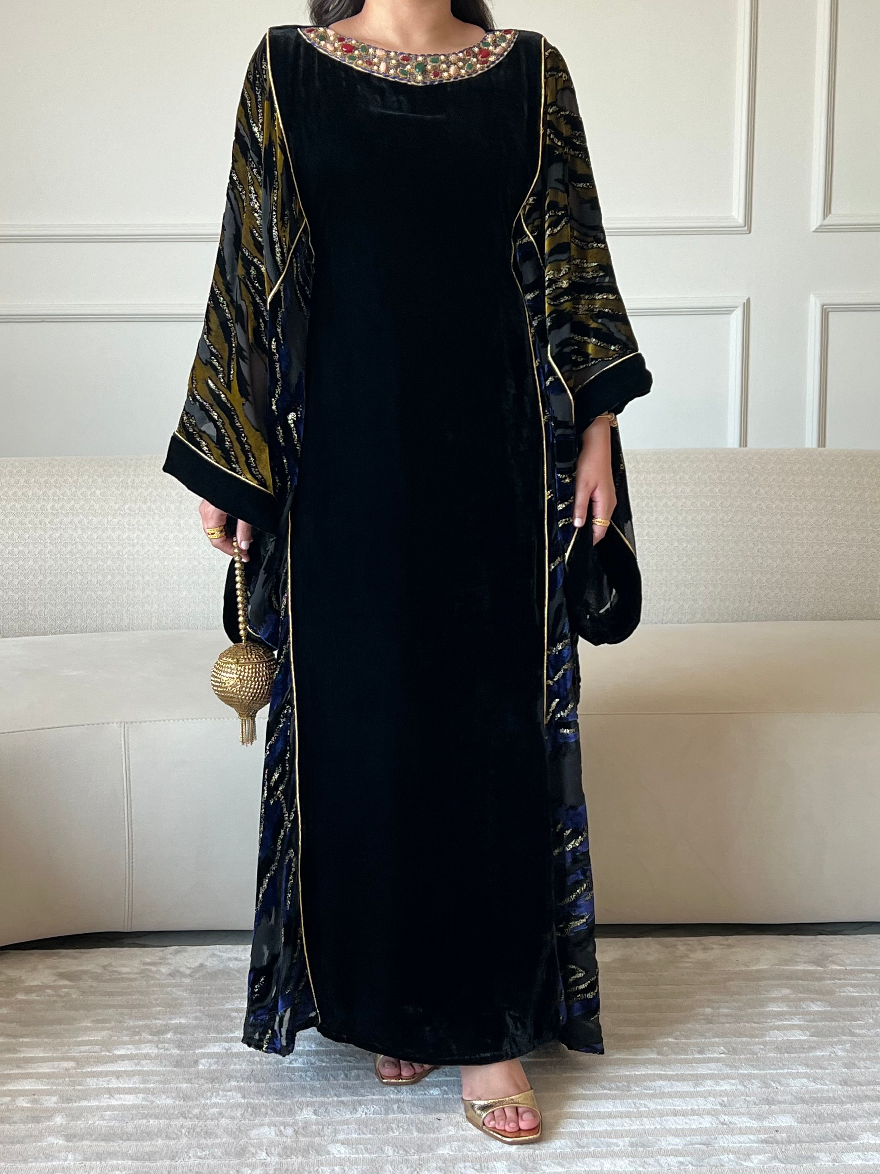 DN236 - STONE KAFTAN