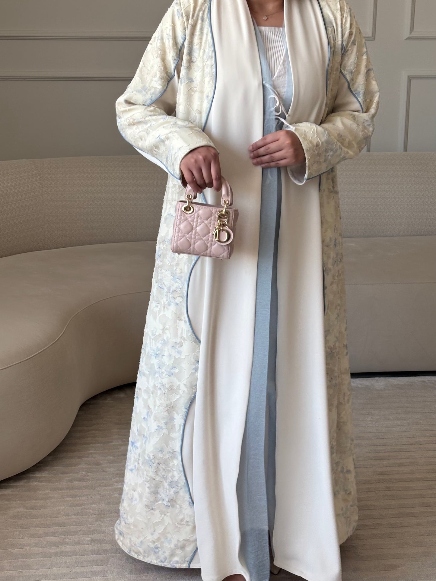 DN273 - FLORAL ABAYA